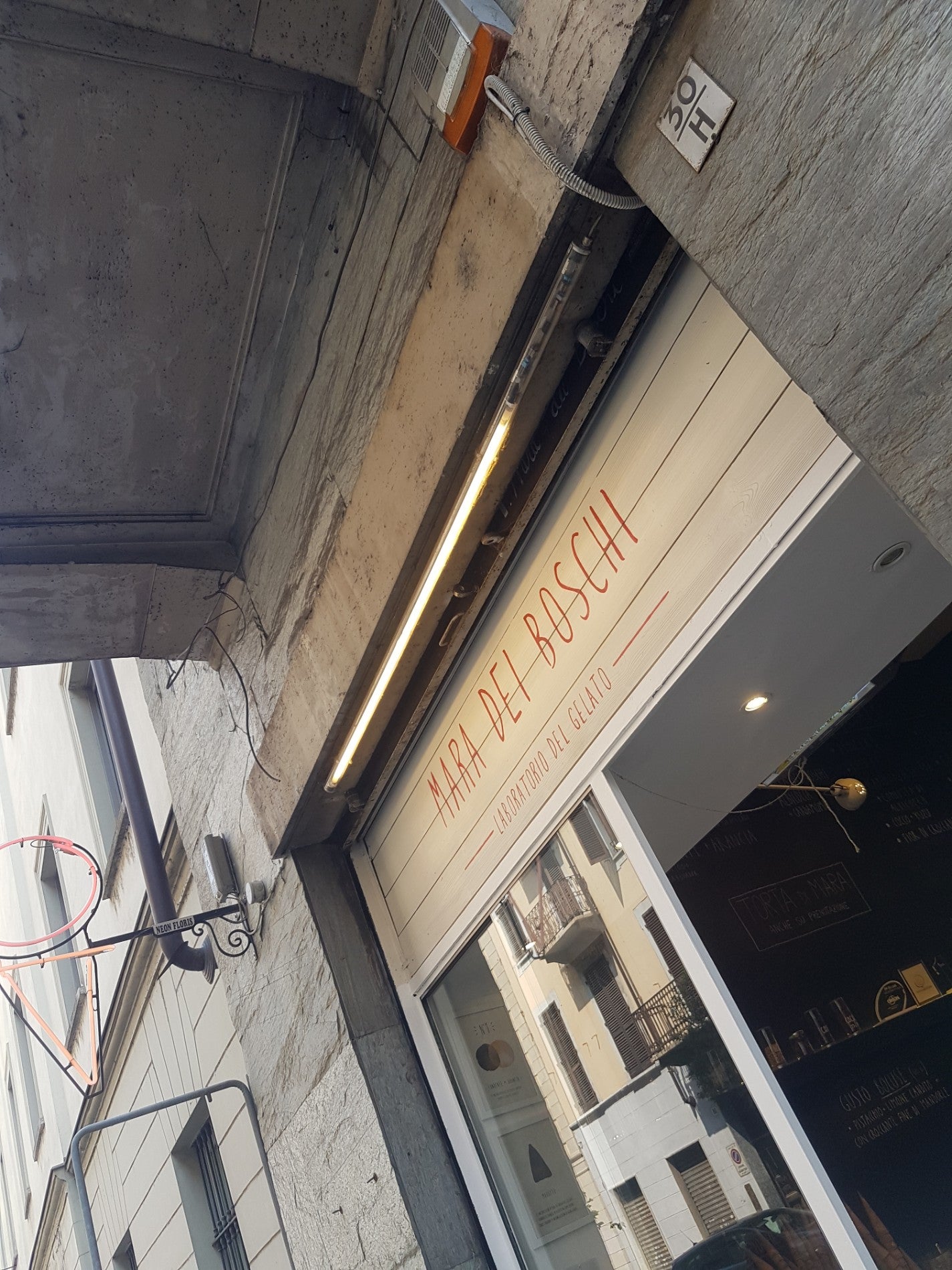 ice-cream-shop