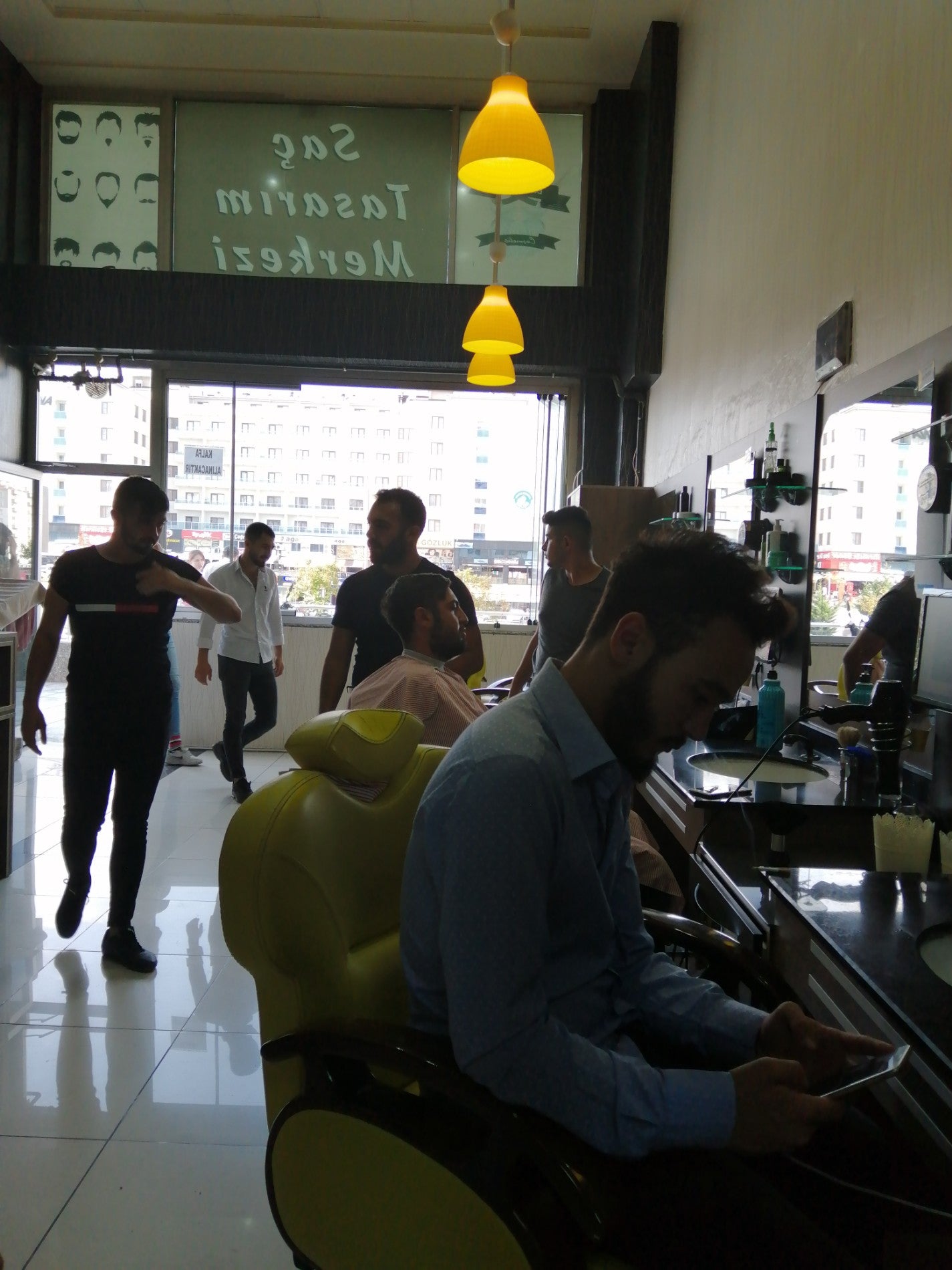 salon-barbershop