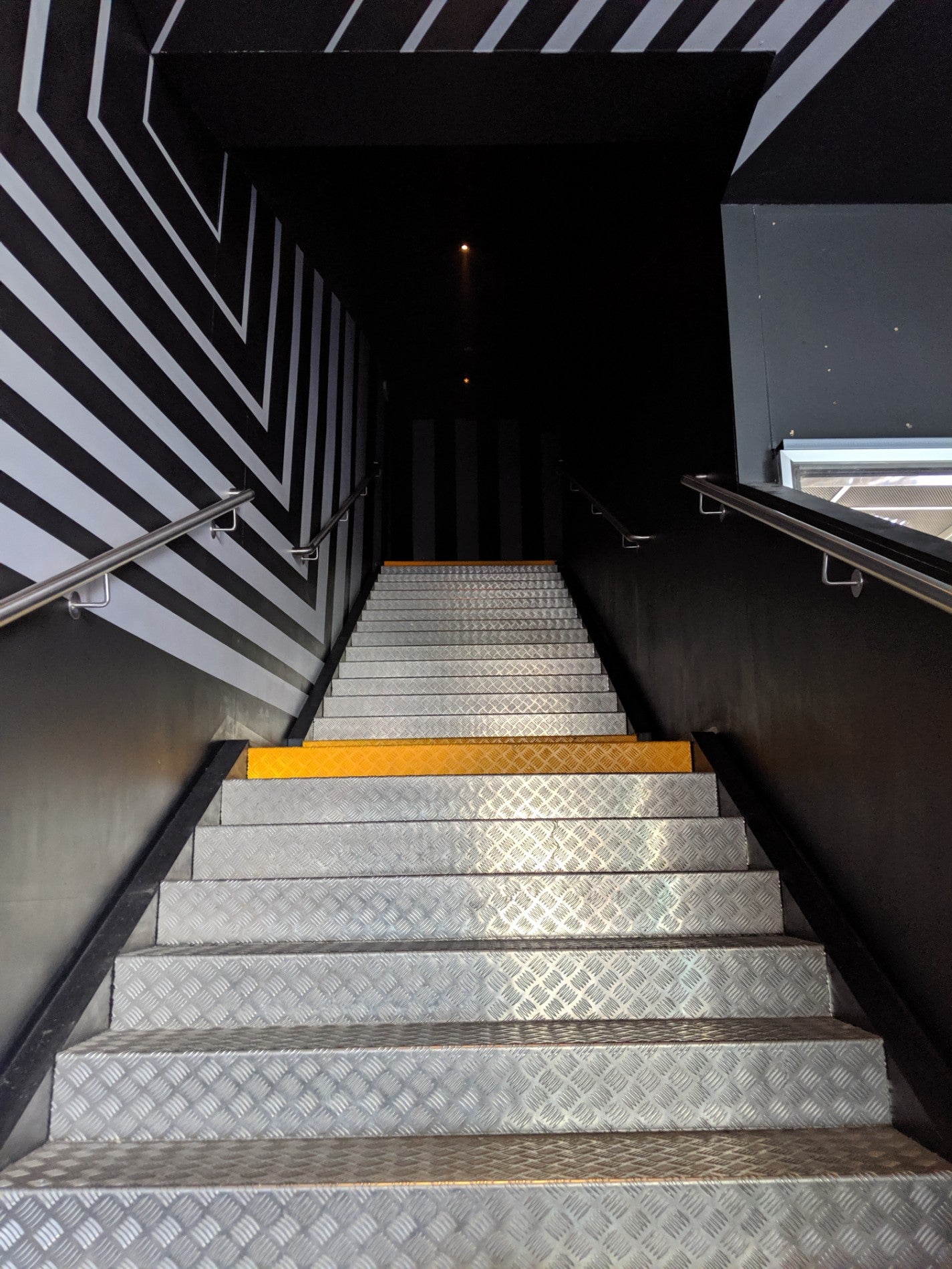 theme-park-ride-attraction