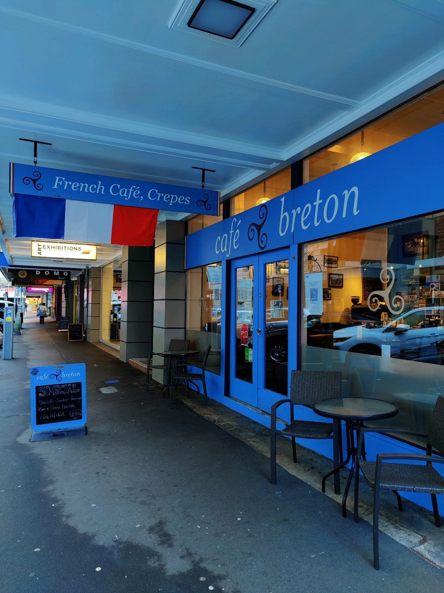 cafe