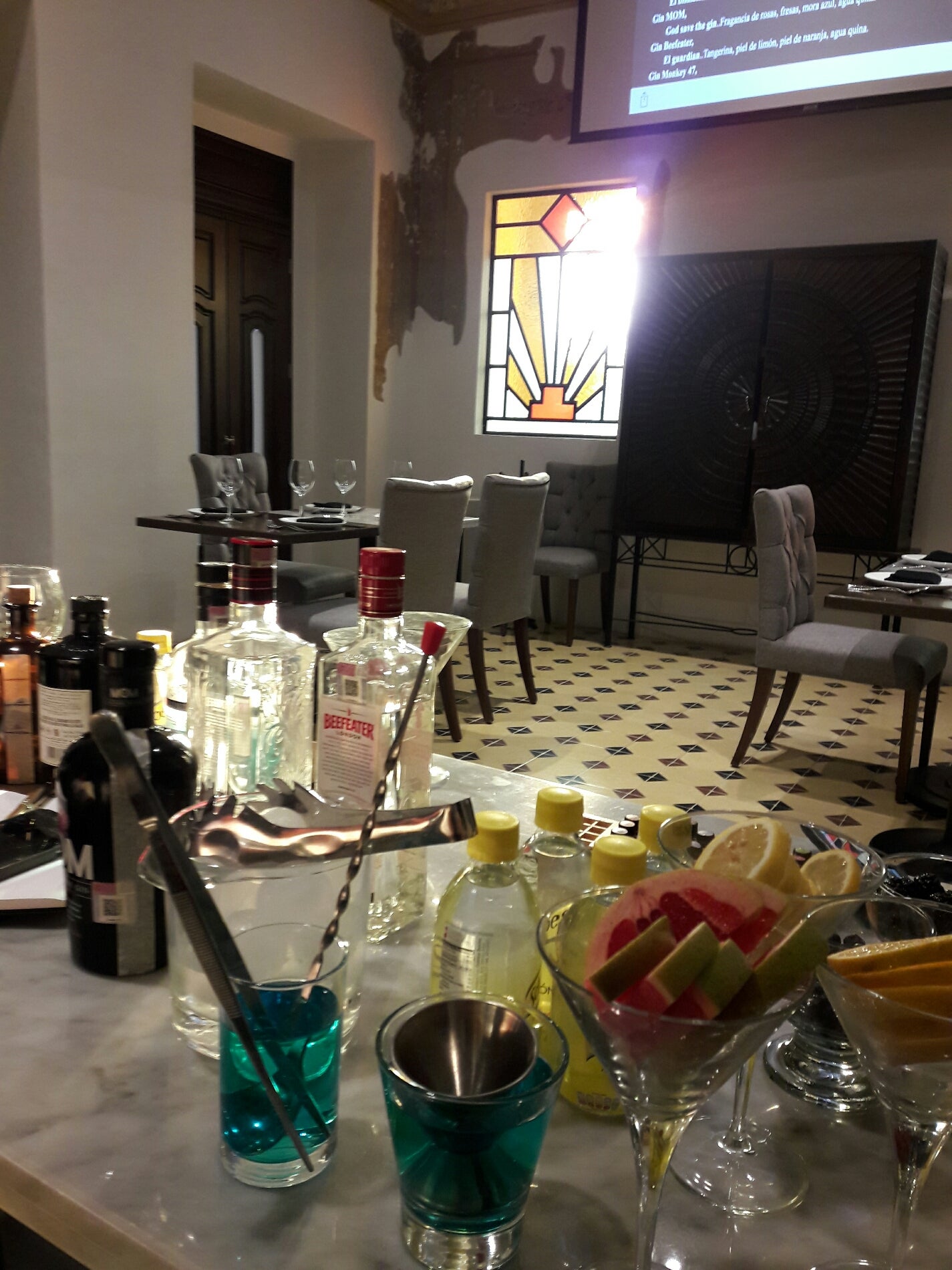 restaurant