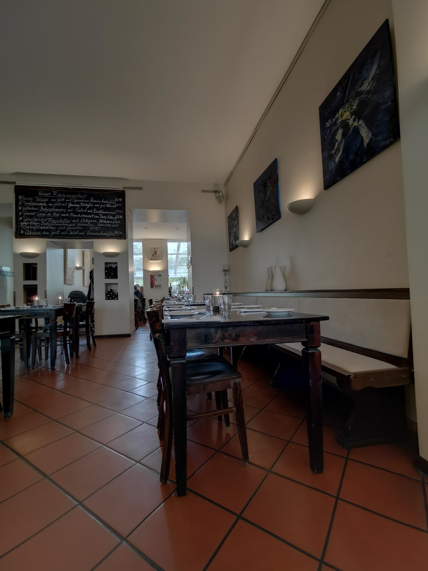 greek-restaurant