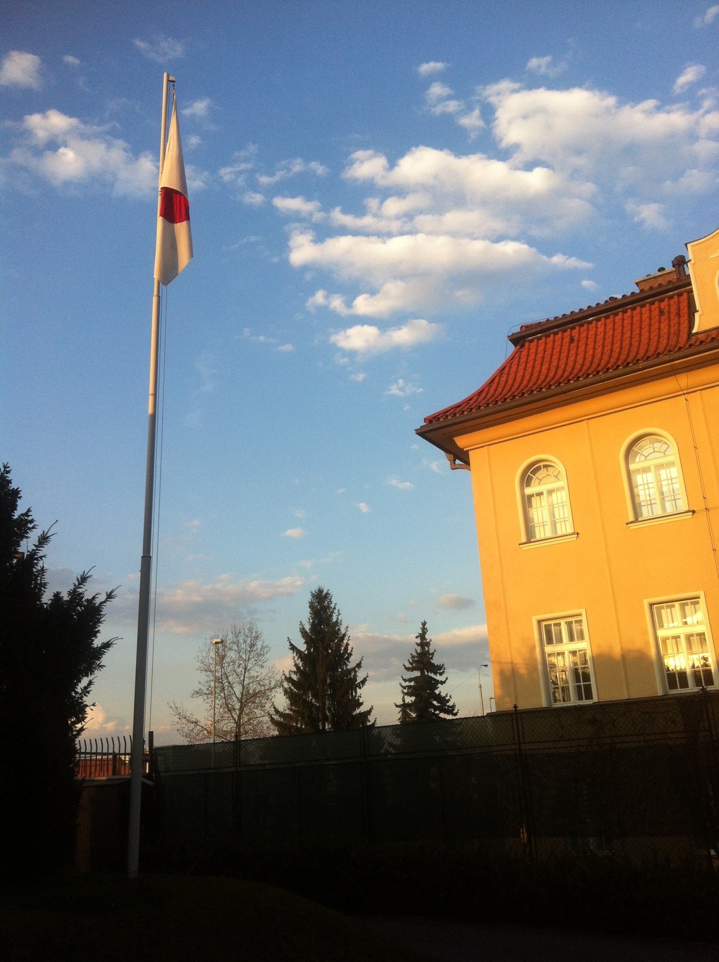 embassy-consulate