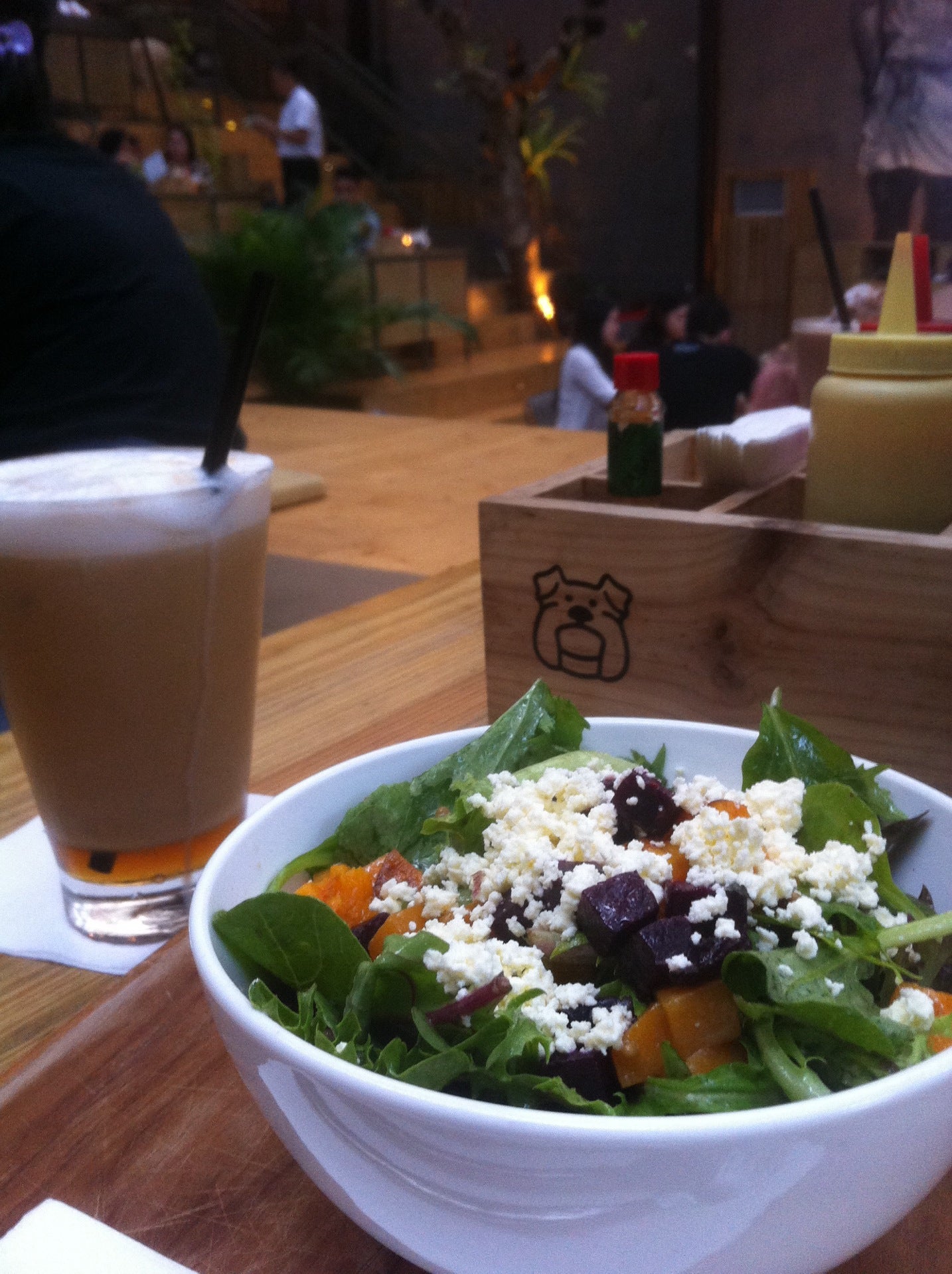 fast-food-restaurant