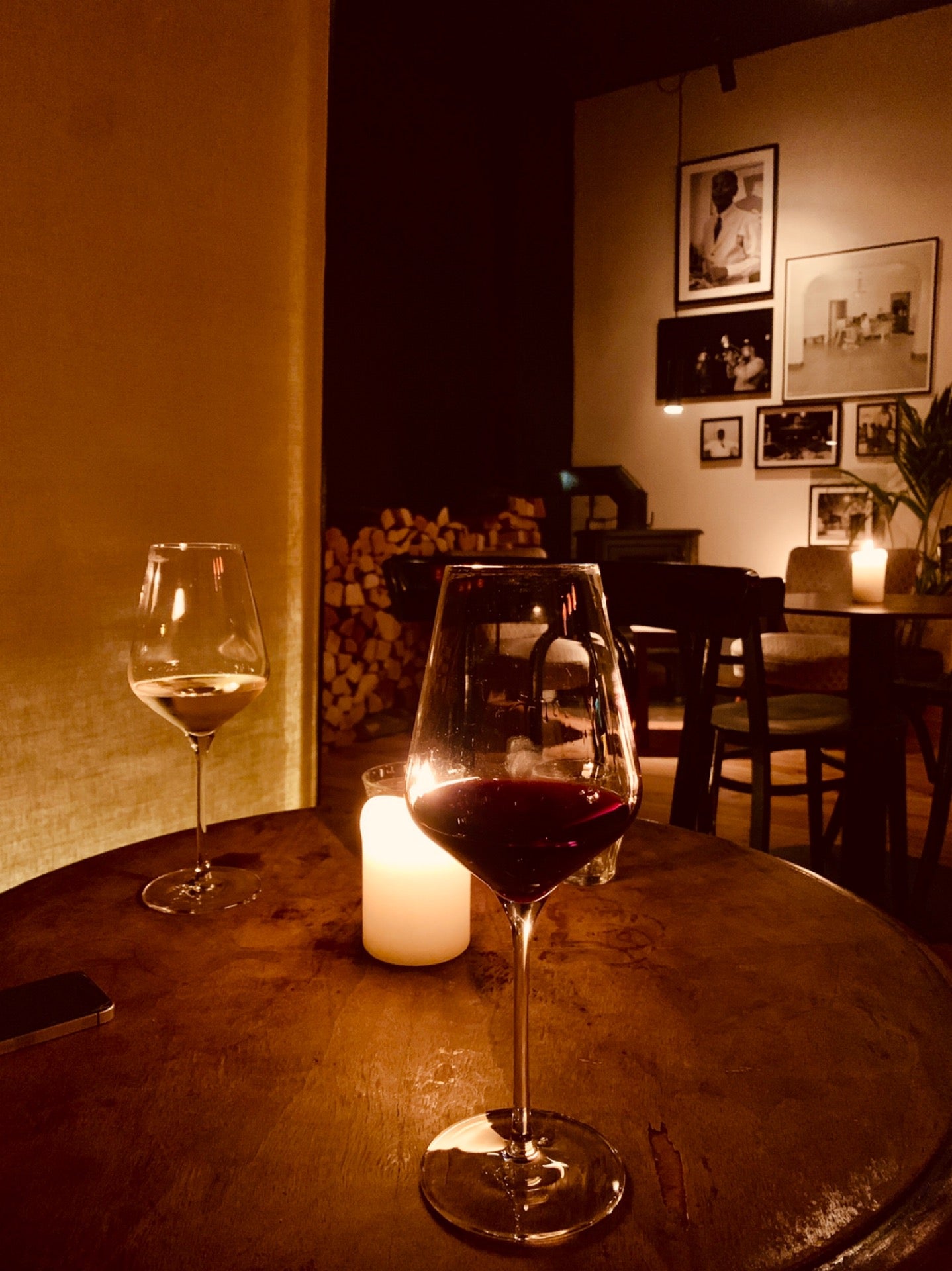 bar