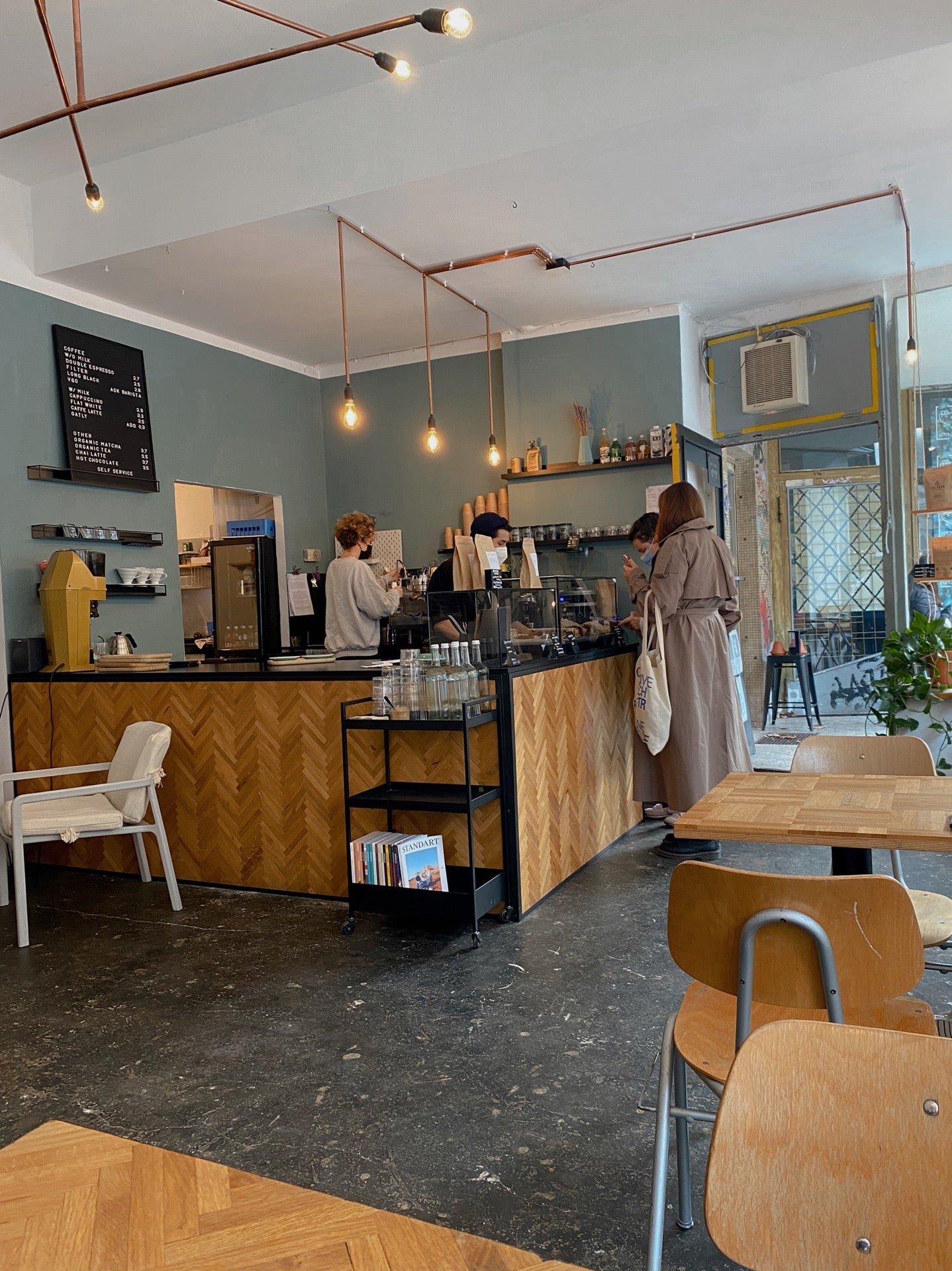 coffee-shop