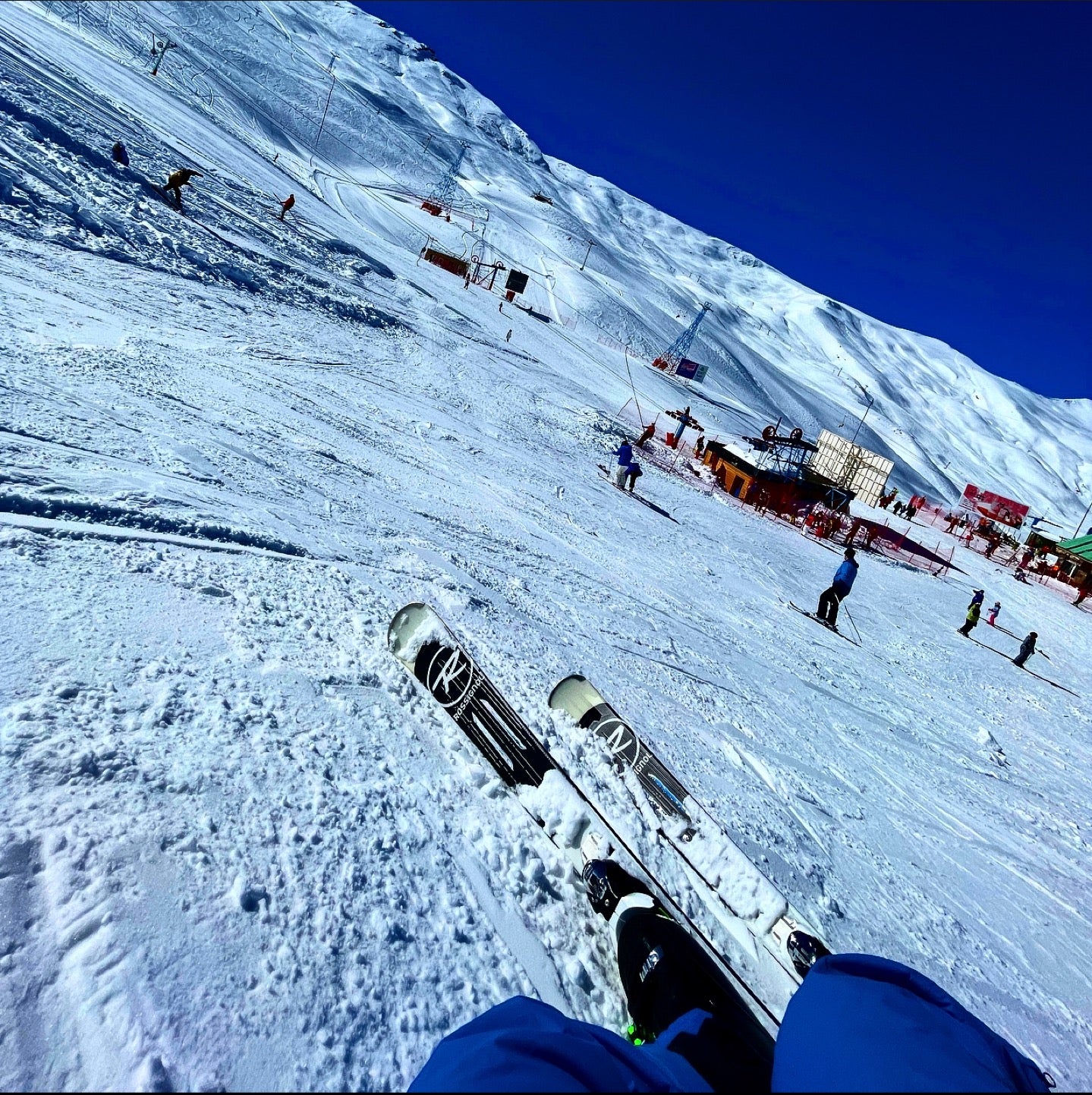 ski-lodge