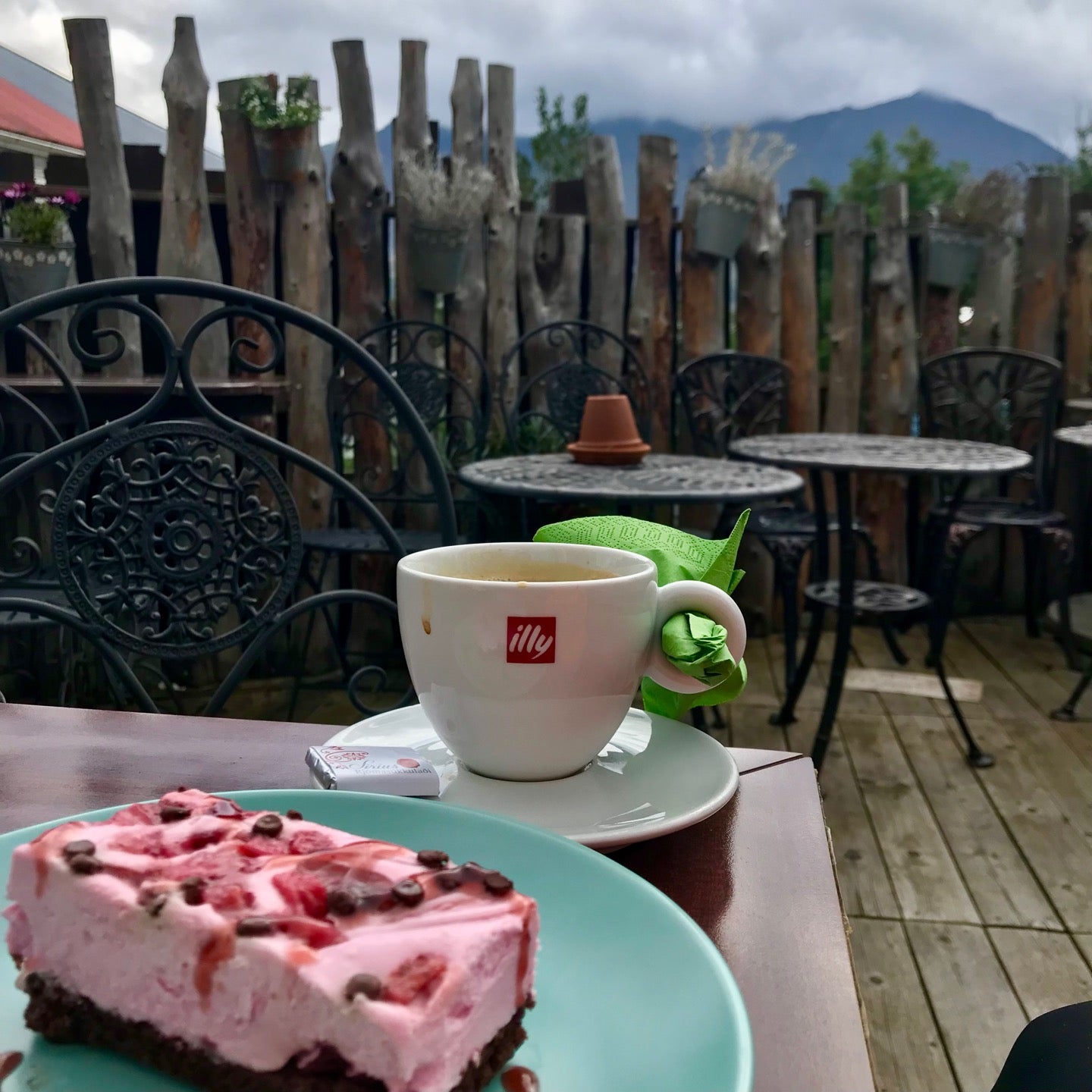 coffee-shop