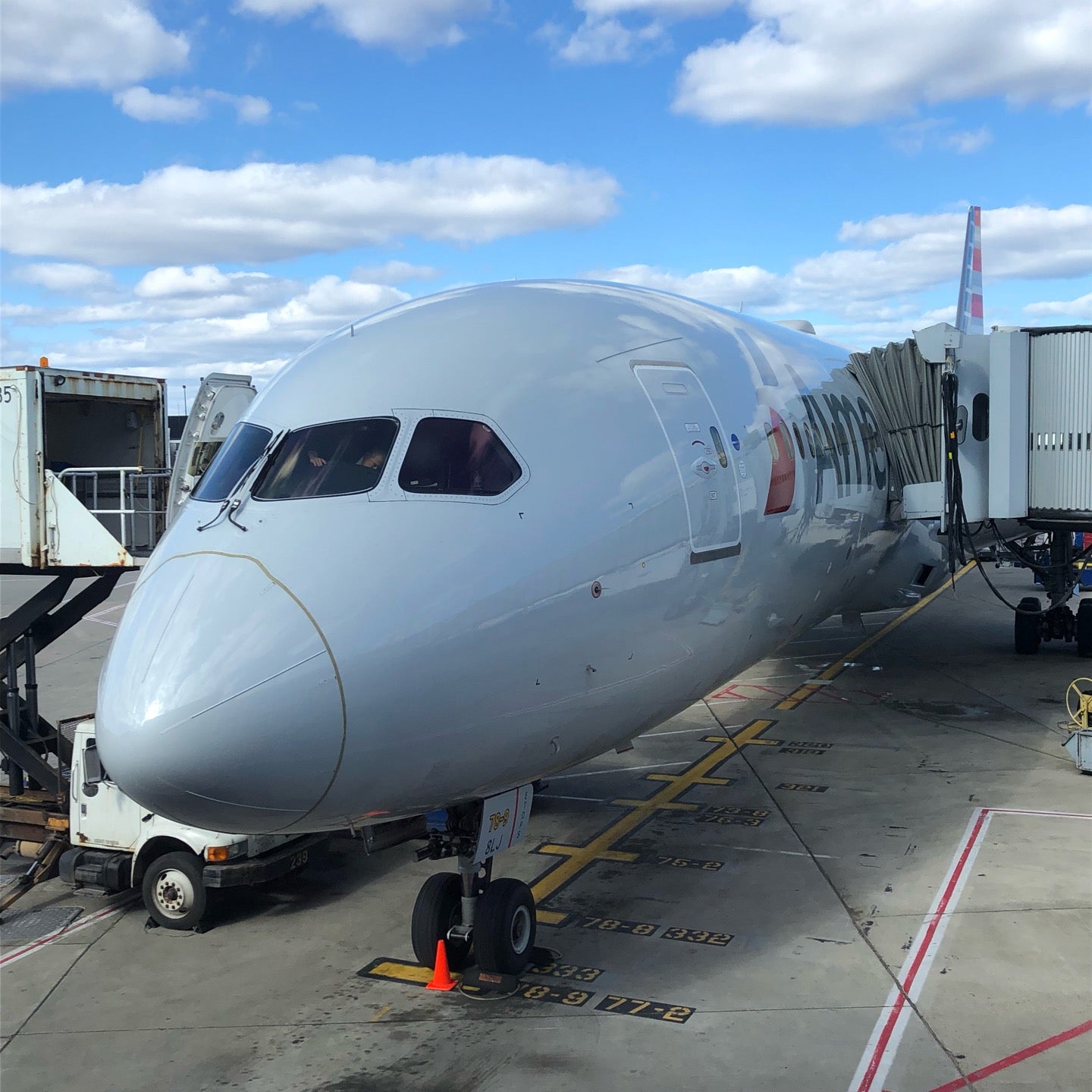 airport-gate
