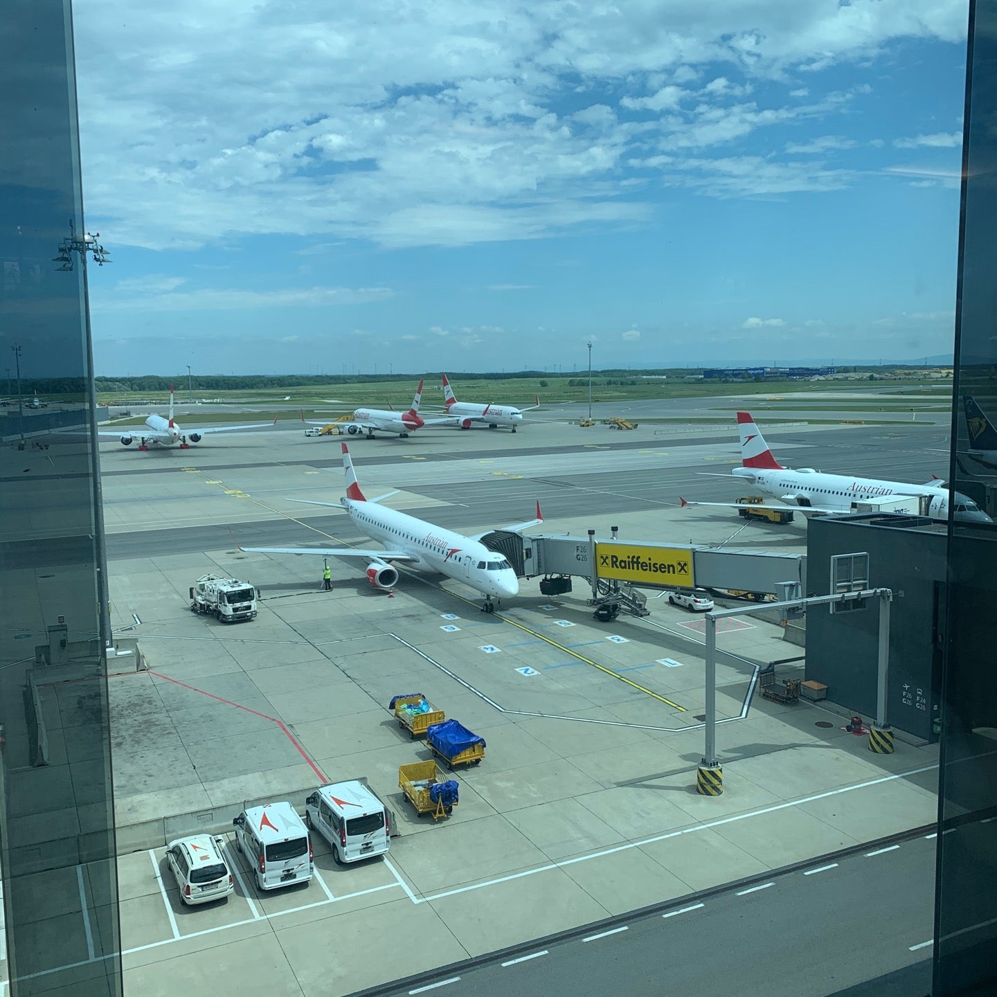airport-gate