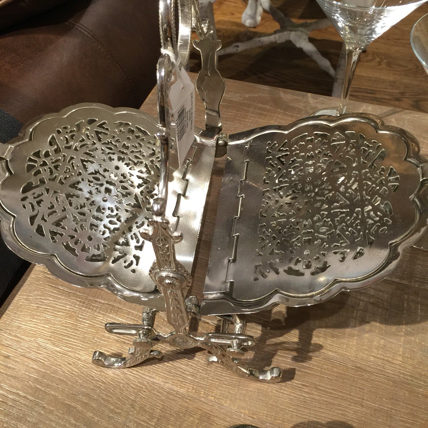 furniture-home-store