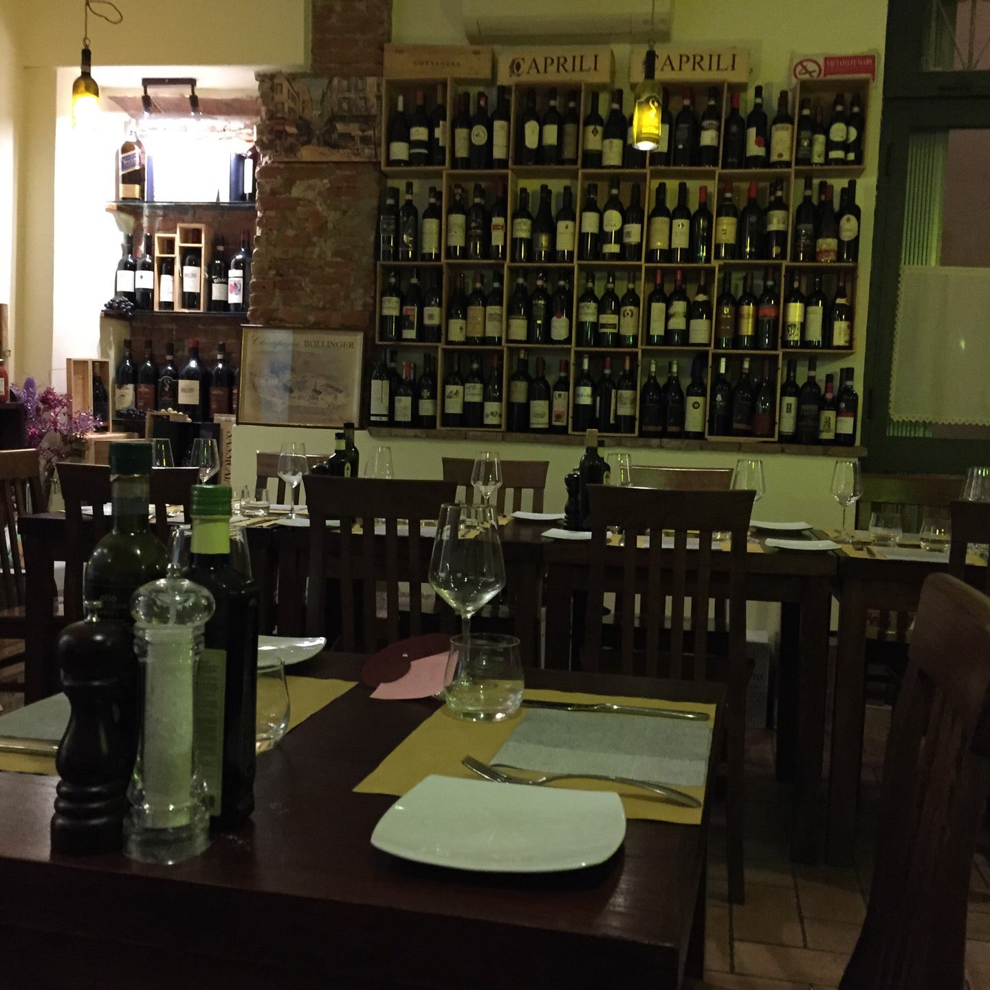 restaurant