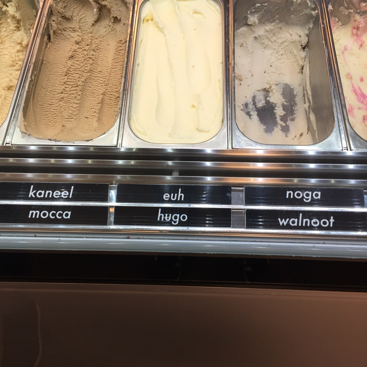 ice-cream-shop