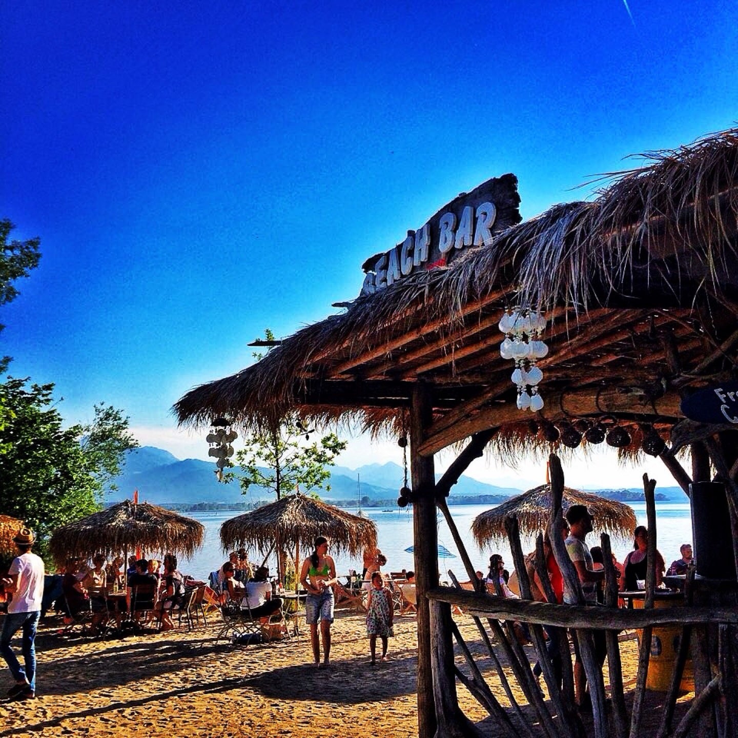 beach-bar