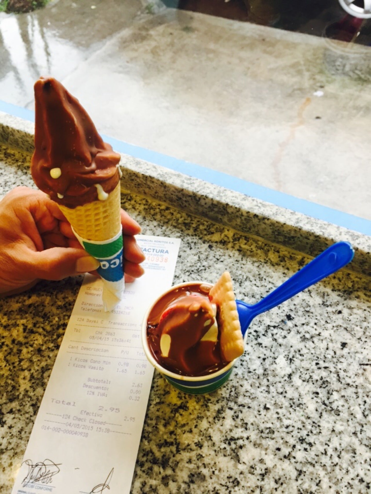 ice-cream-shop