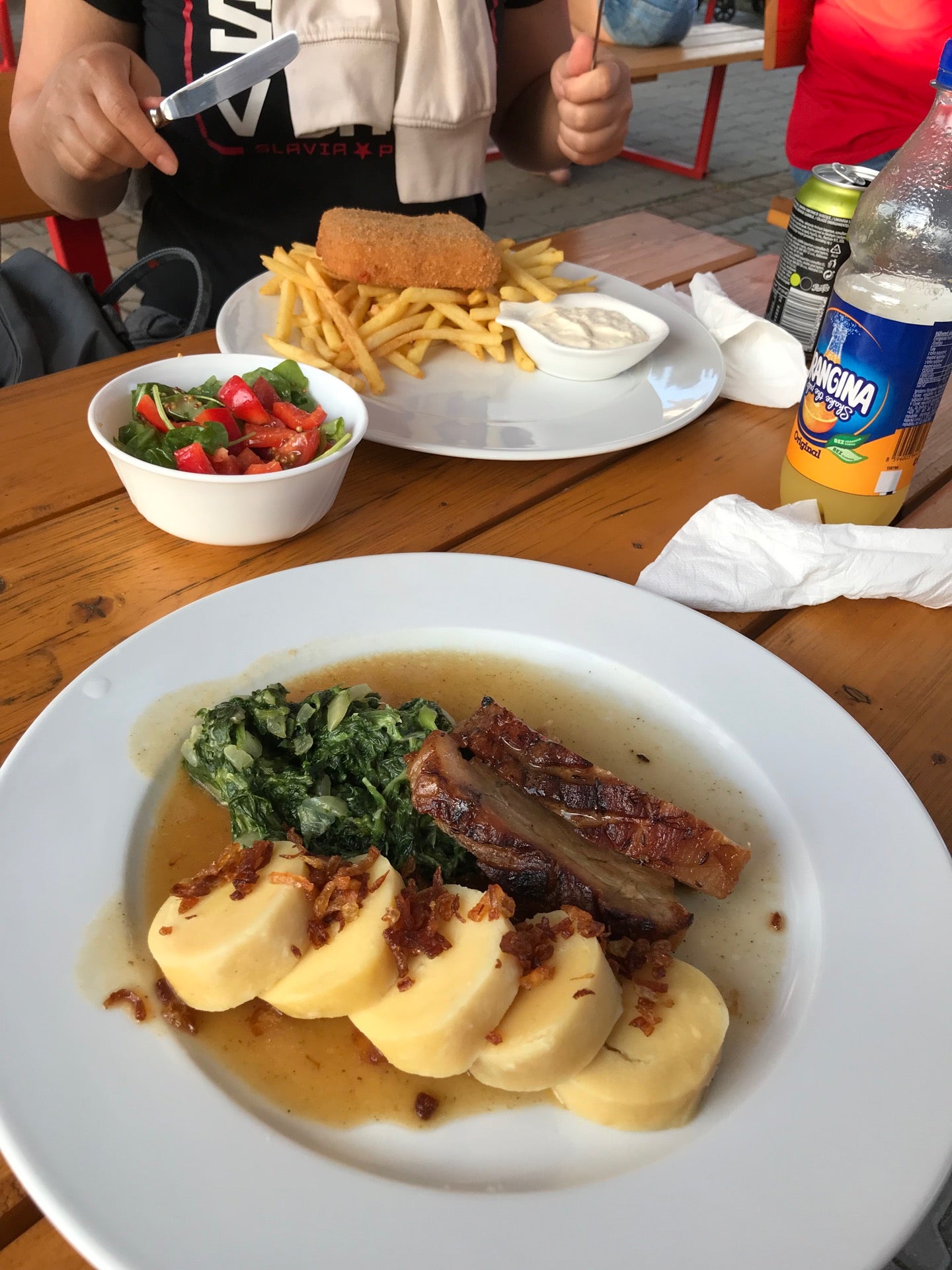 restaurant