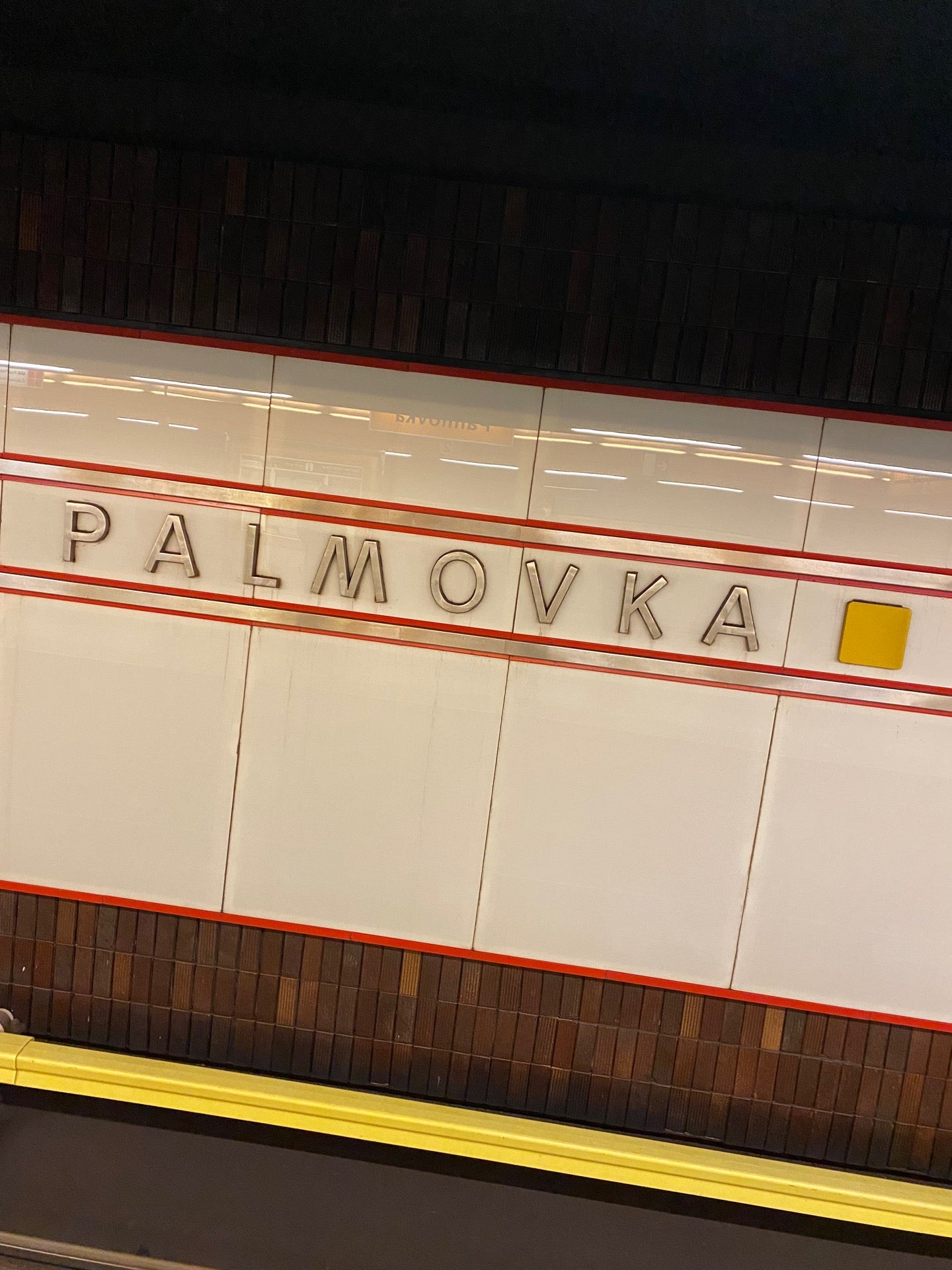 metro-station