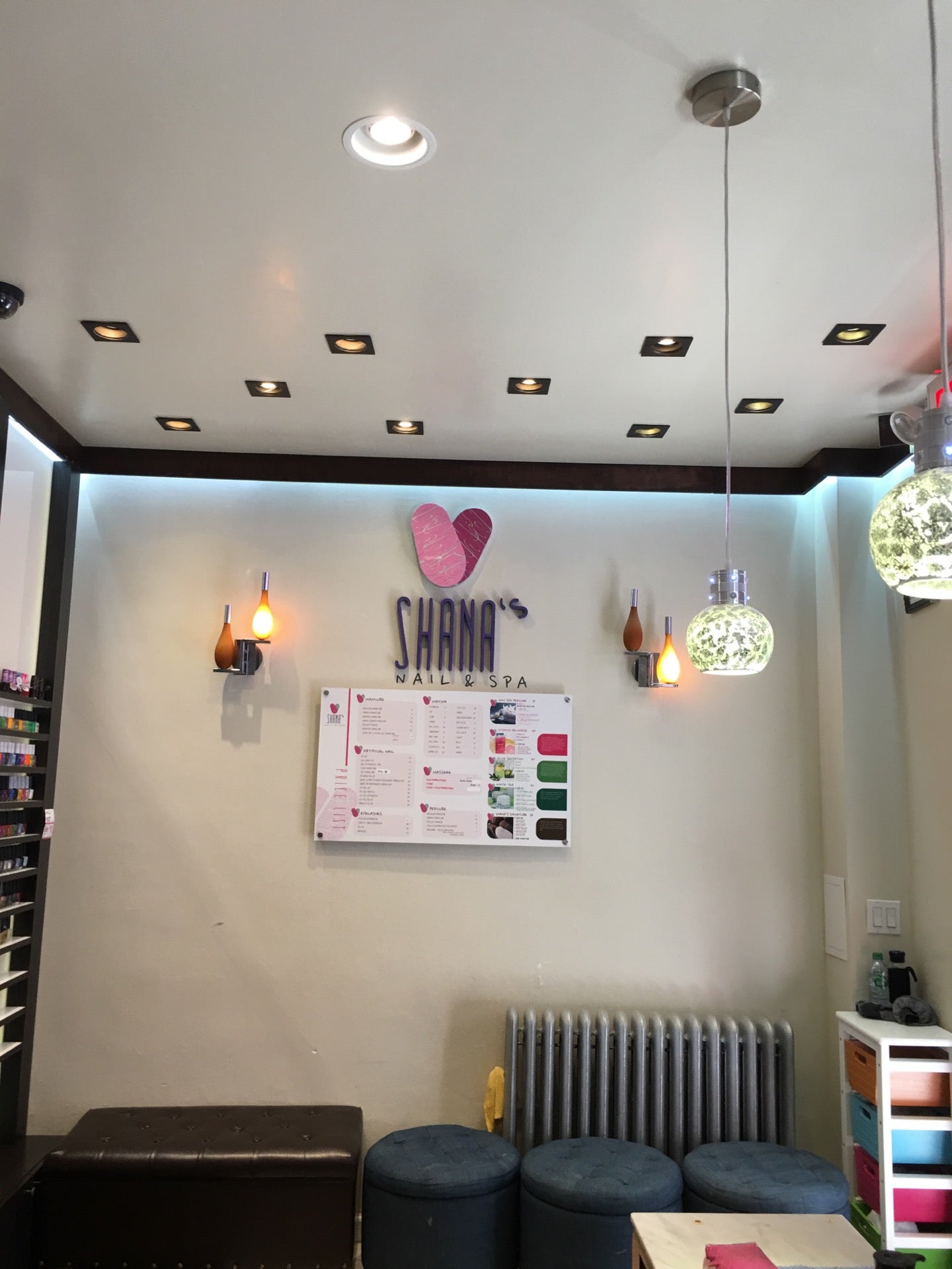 nail-salon
