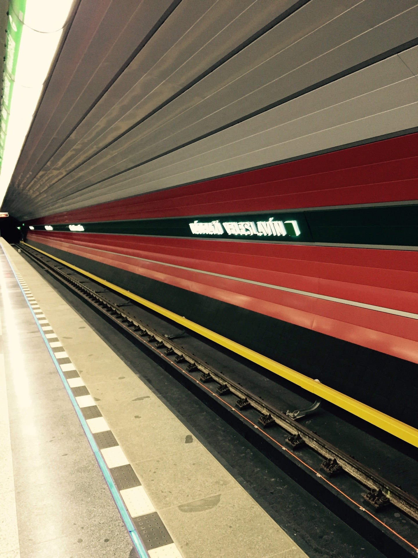metro-station