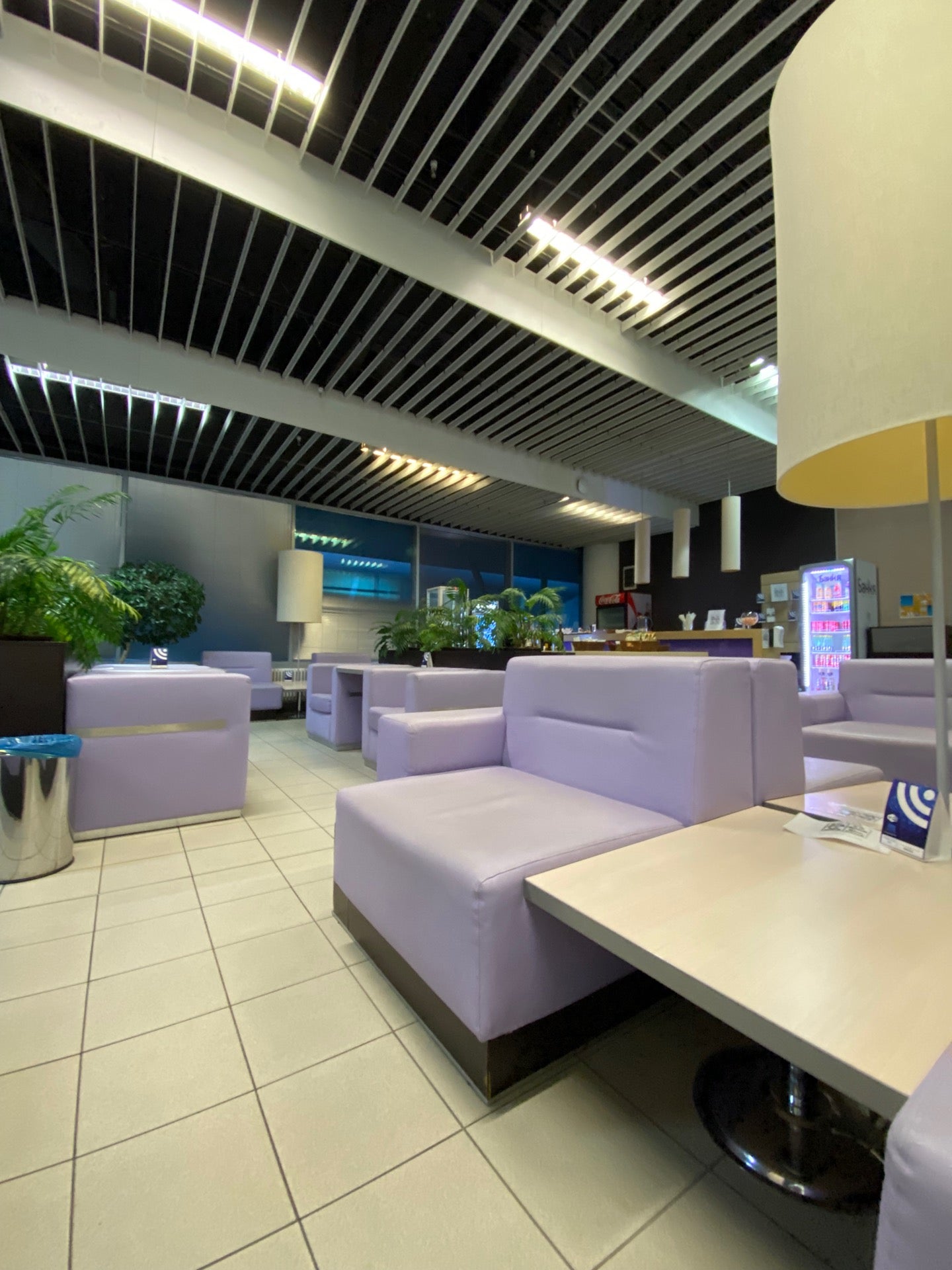 travel-lounge