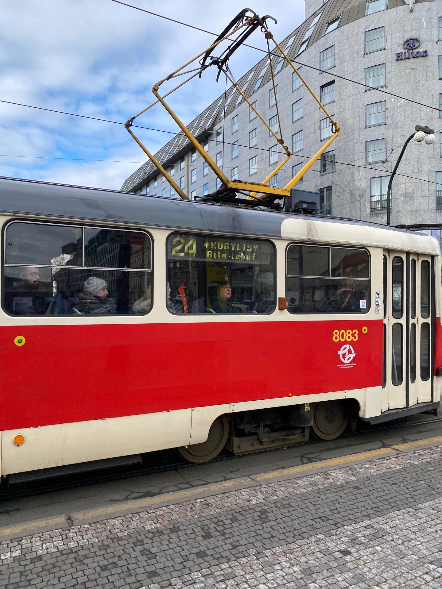 tram-station