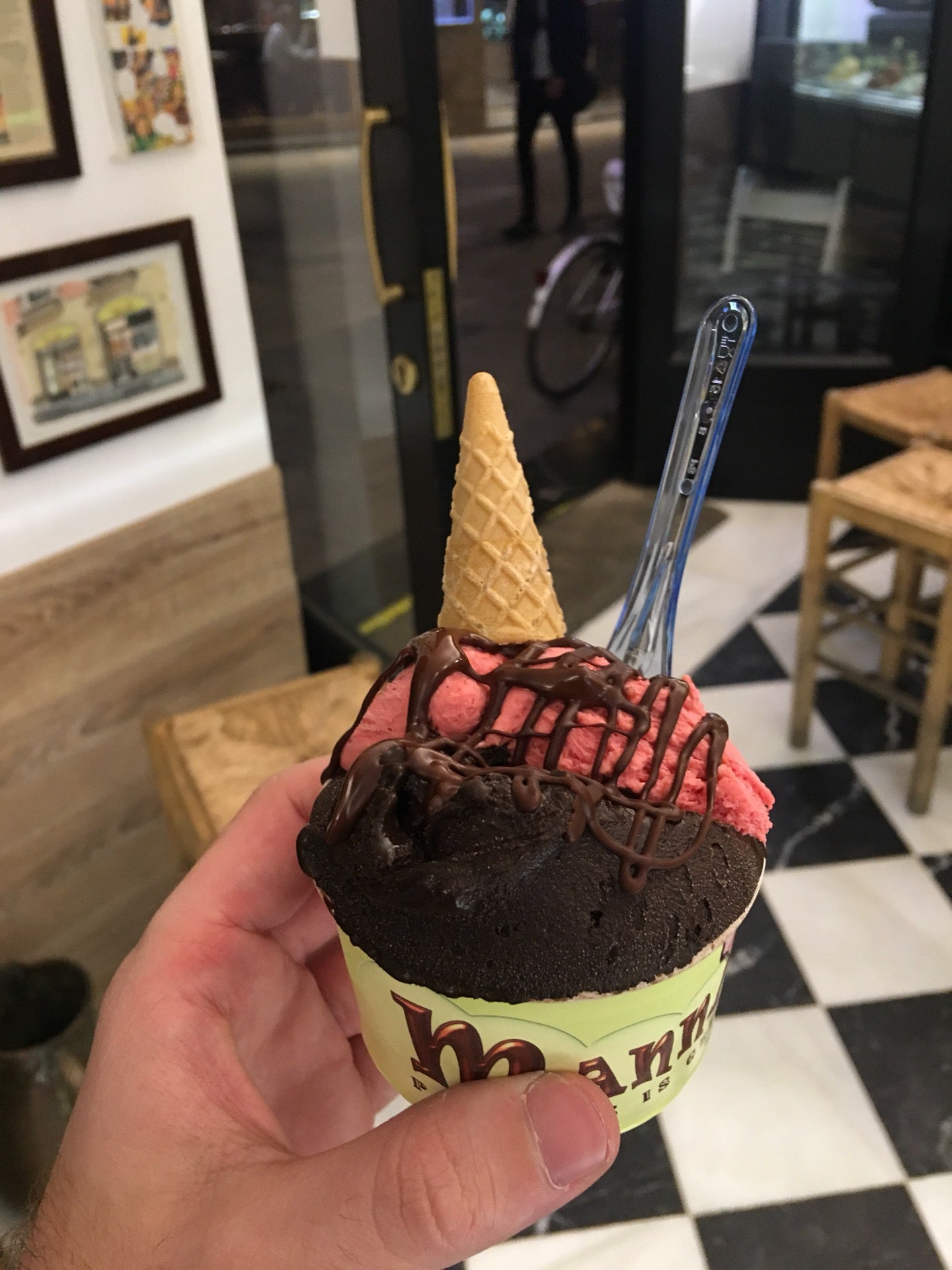 ice-cream-shop