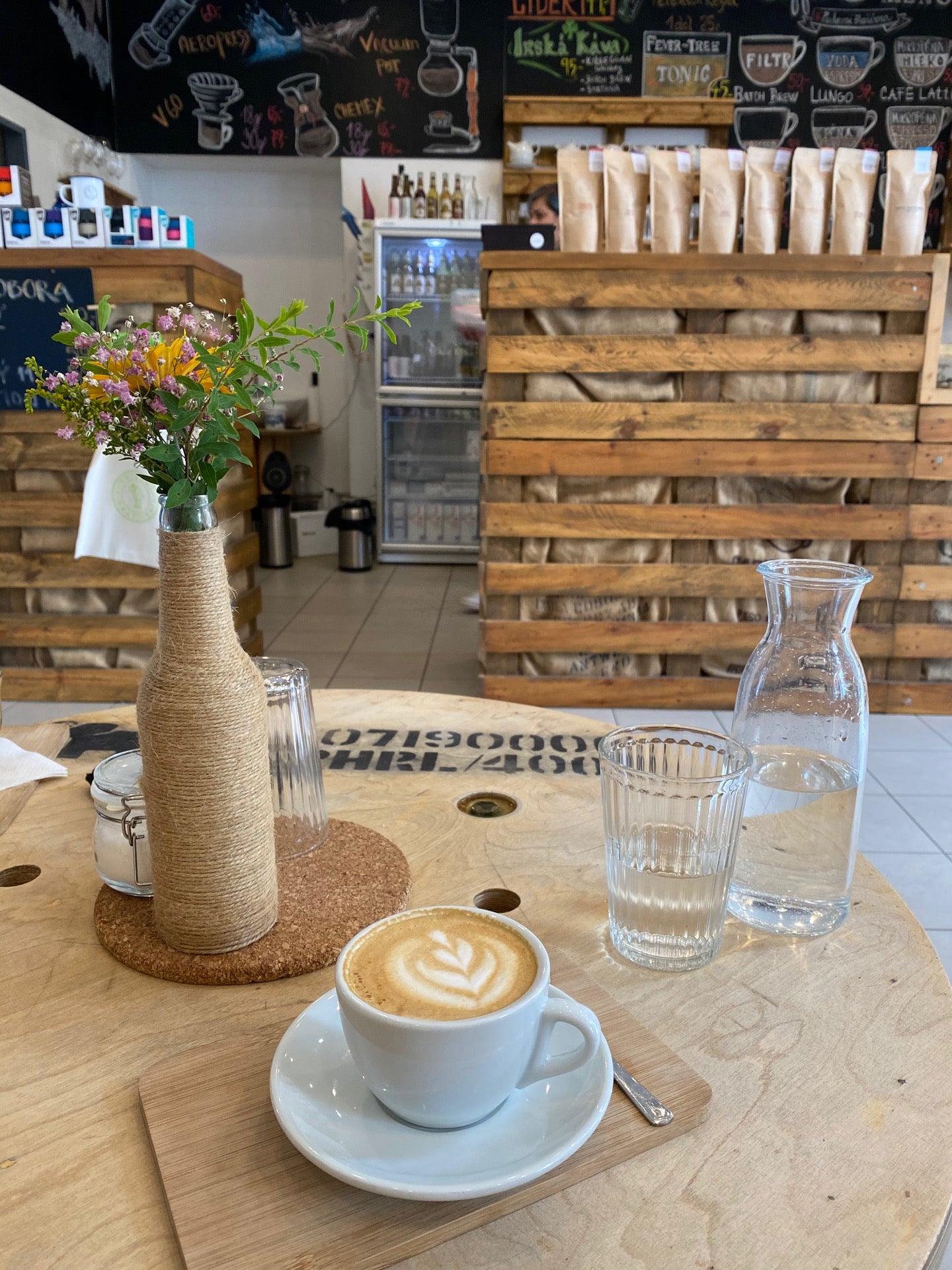 coffee-shop