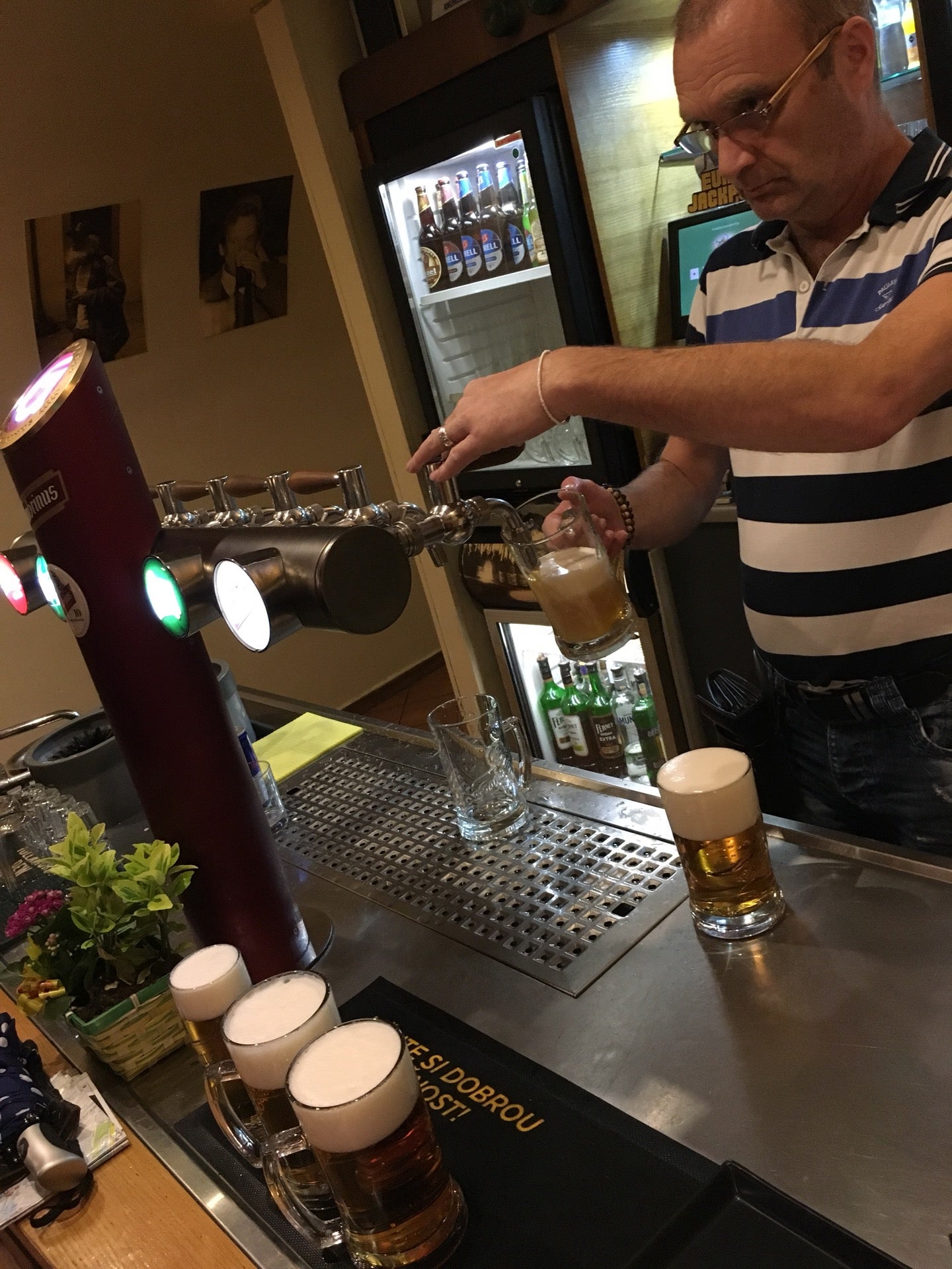 bar