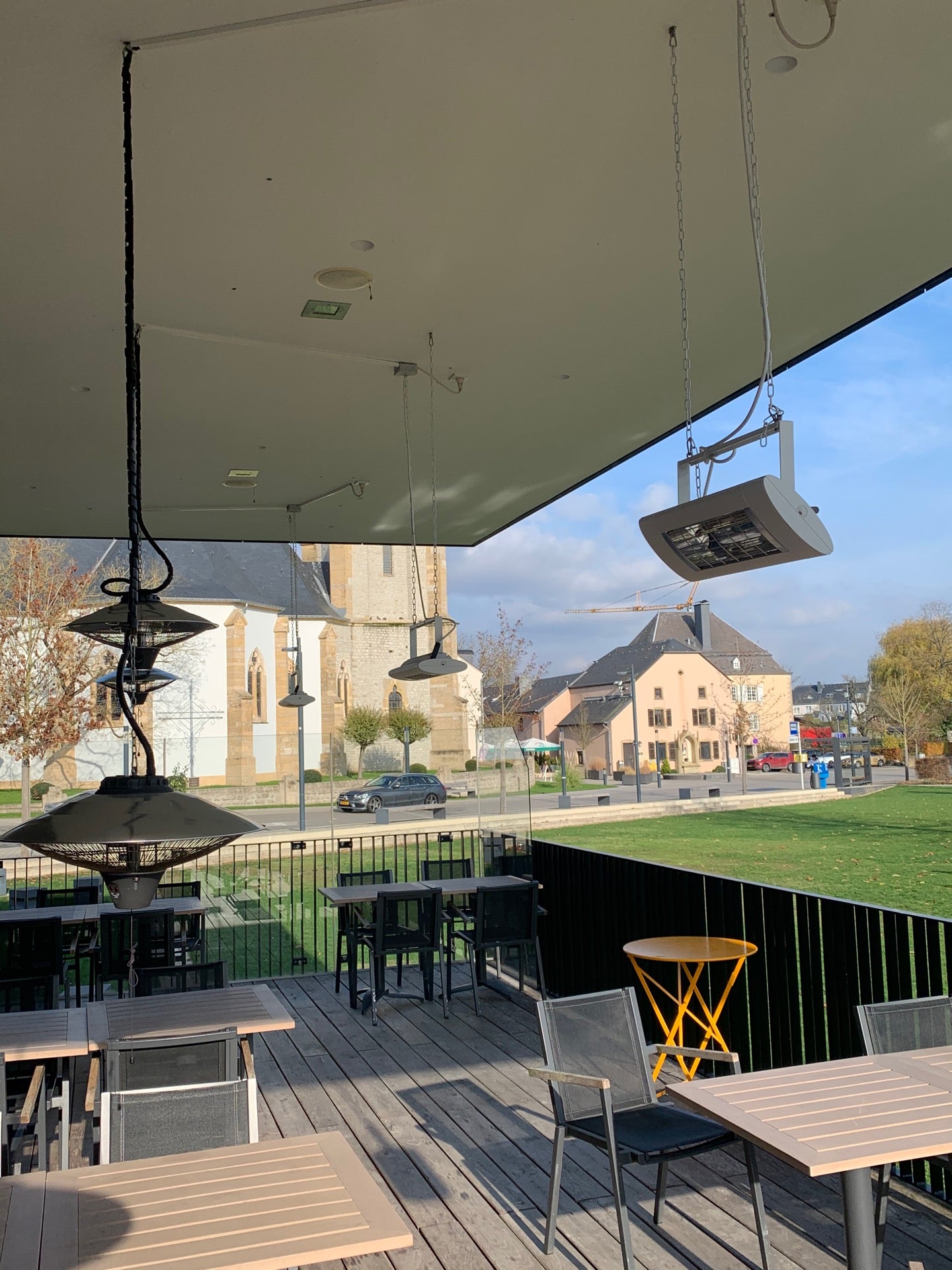 restaurant