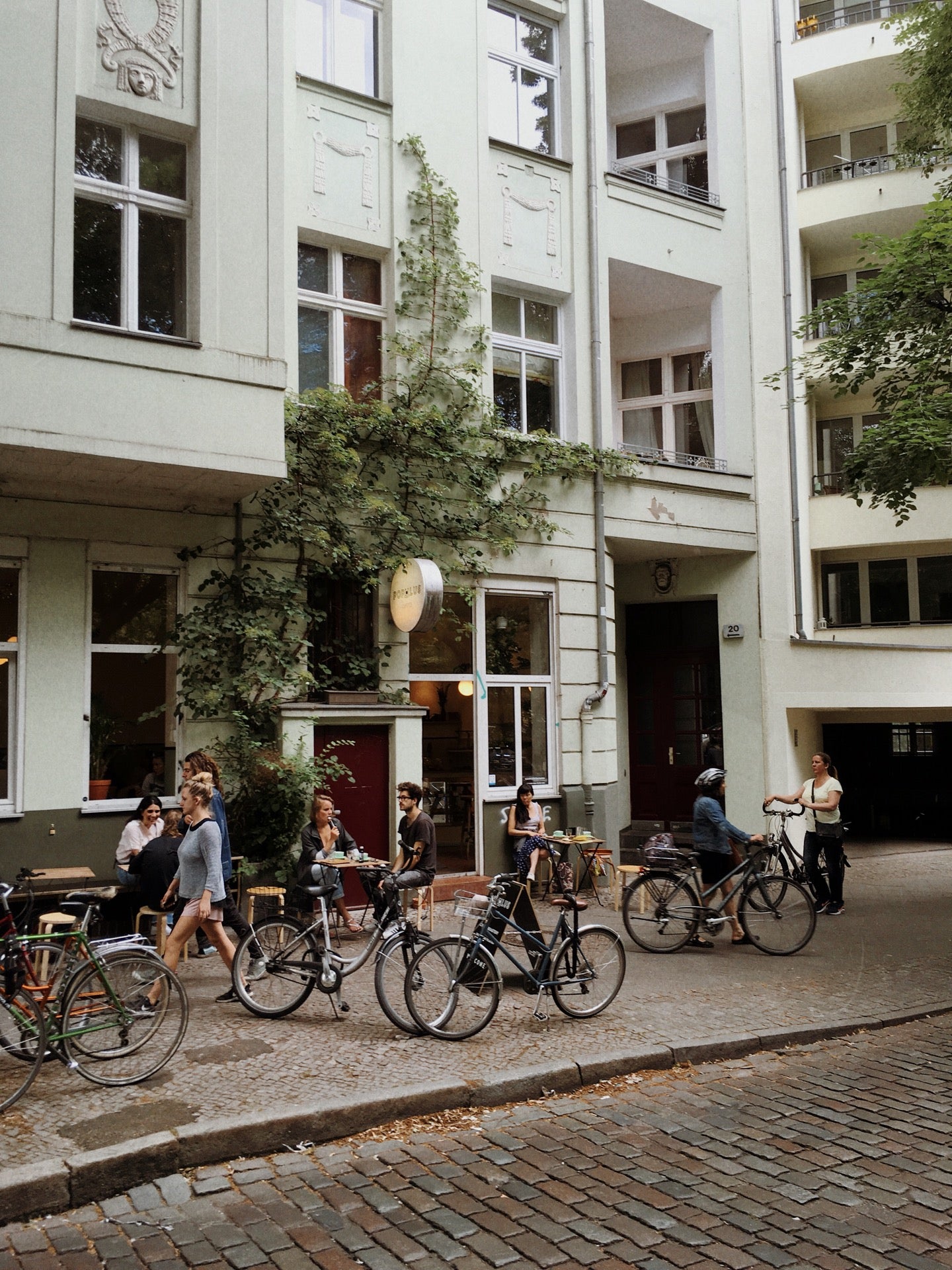 coffee-shop