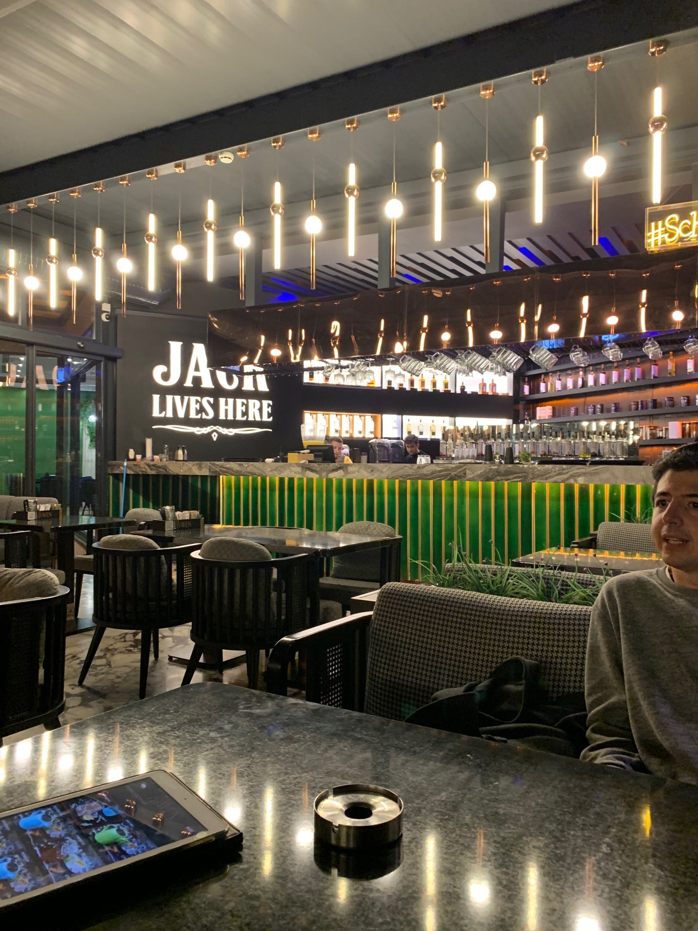 restaurant