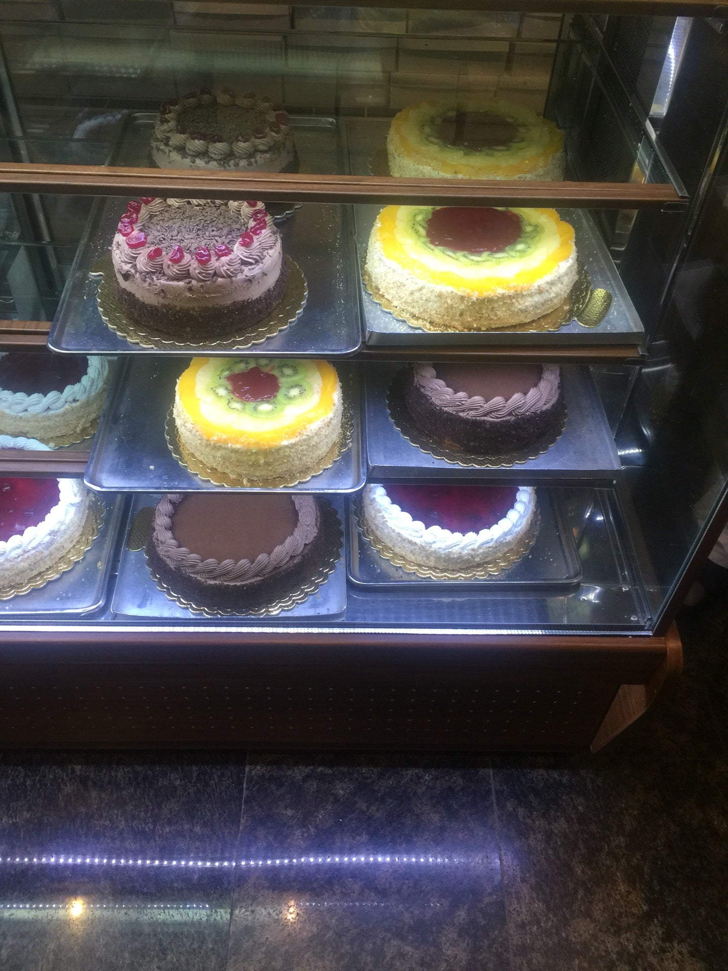 pastry-shop