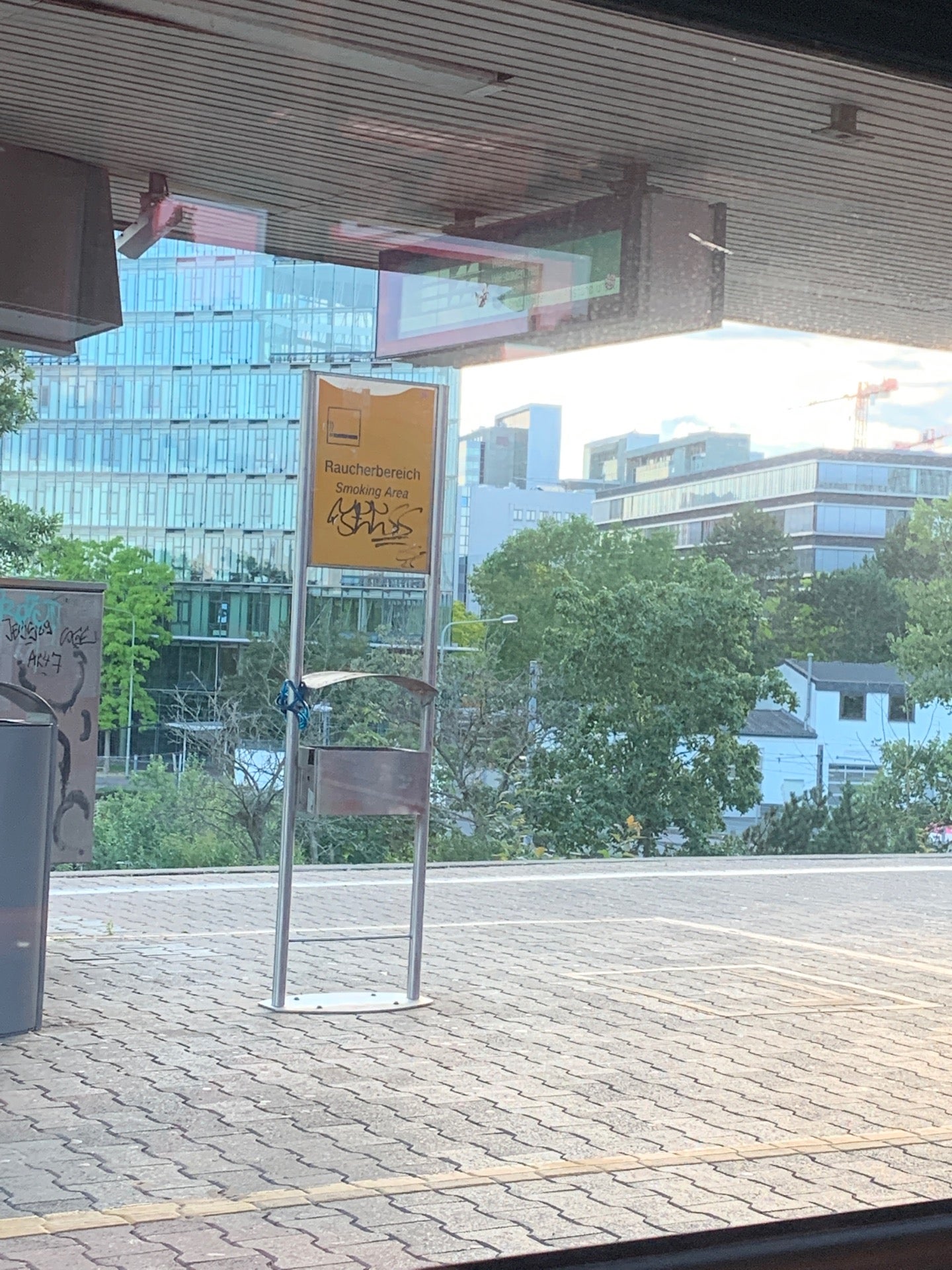 tram-station