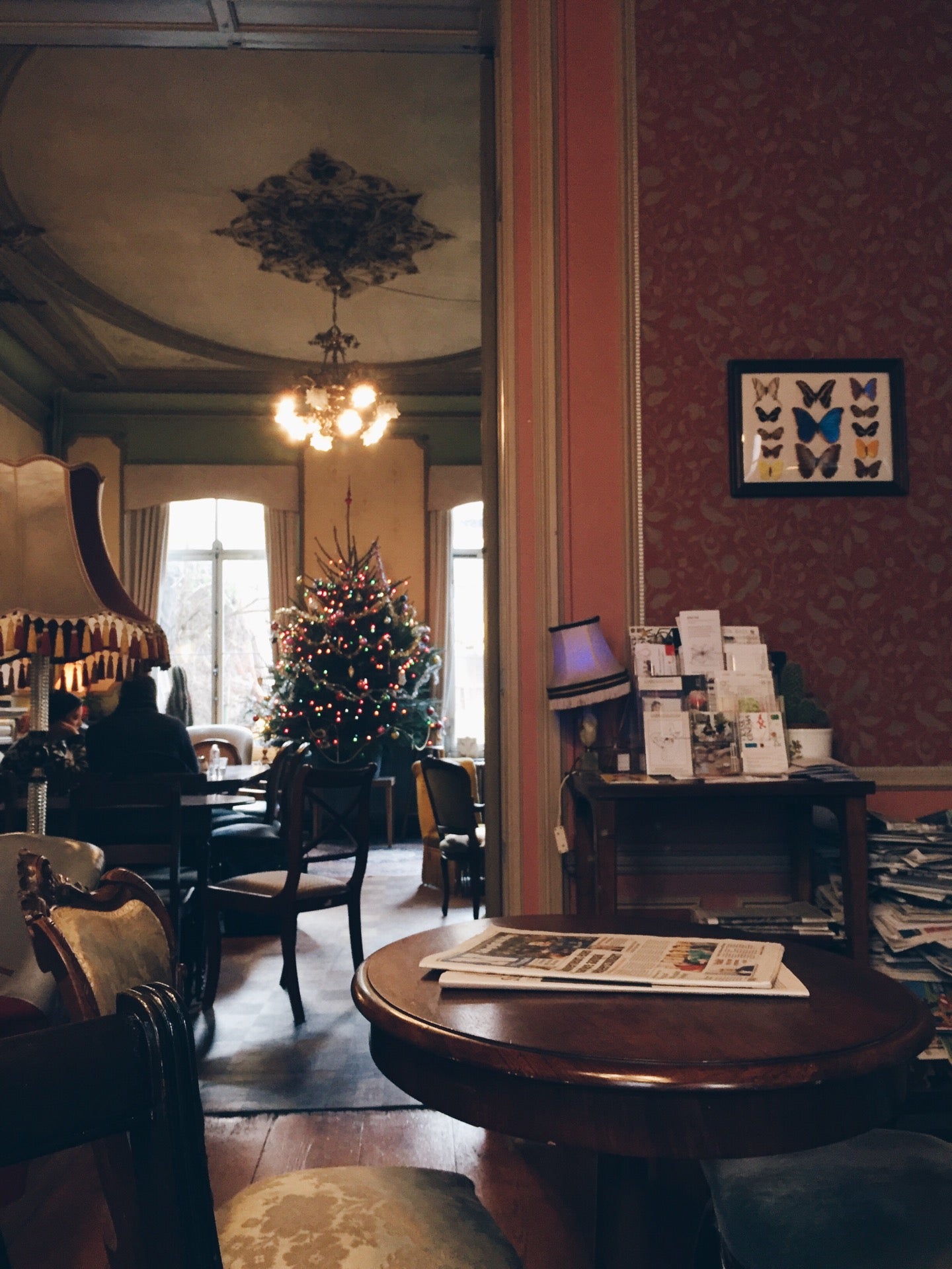 coffee-shop