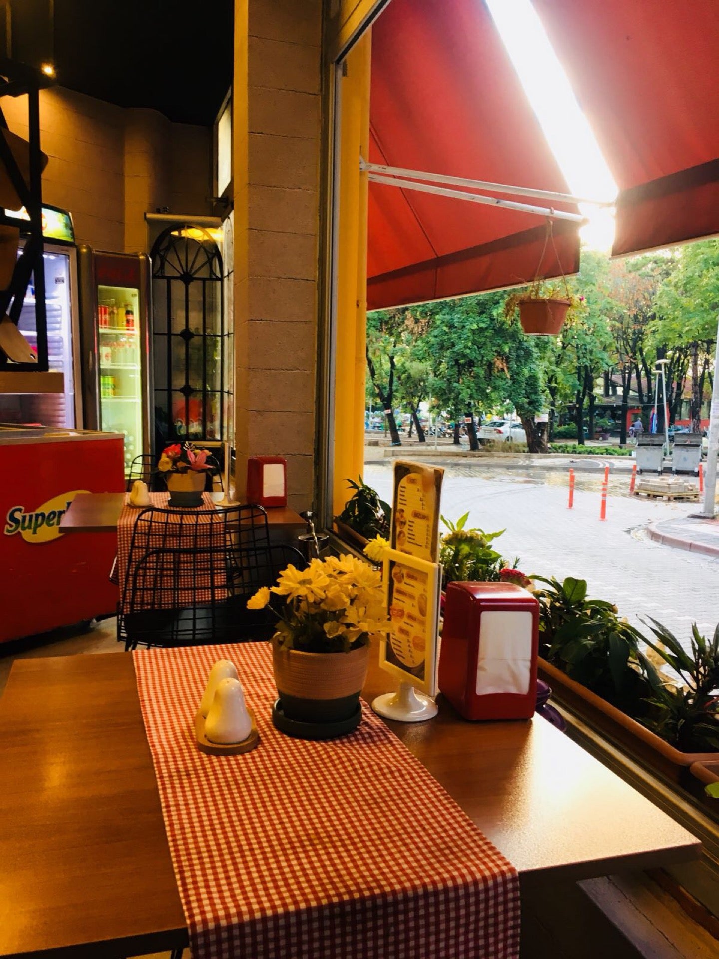 cafe