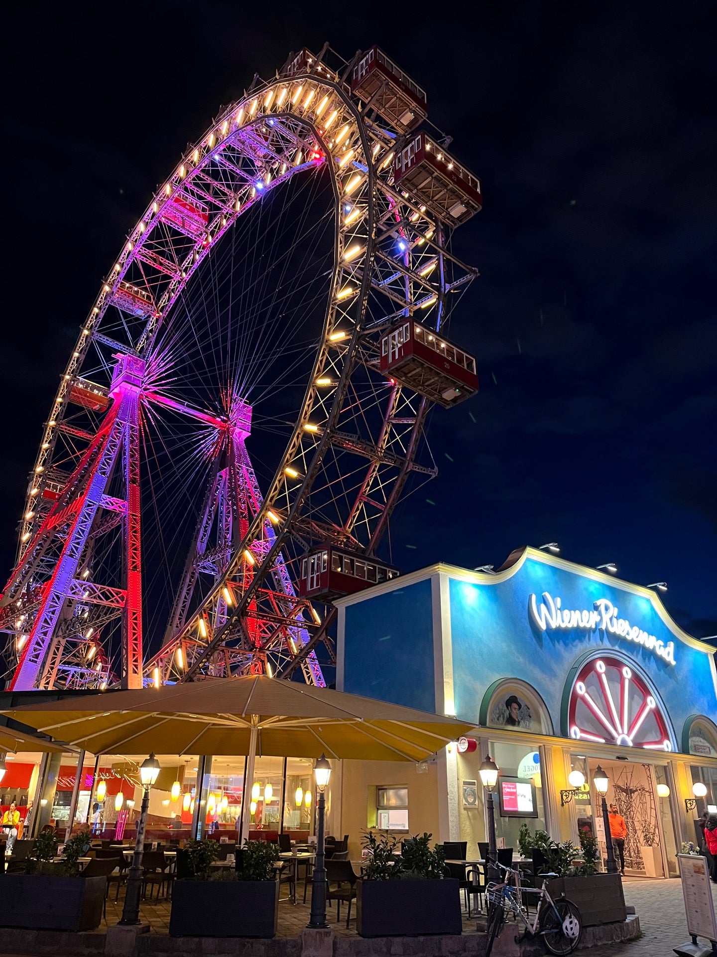 theme-park