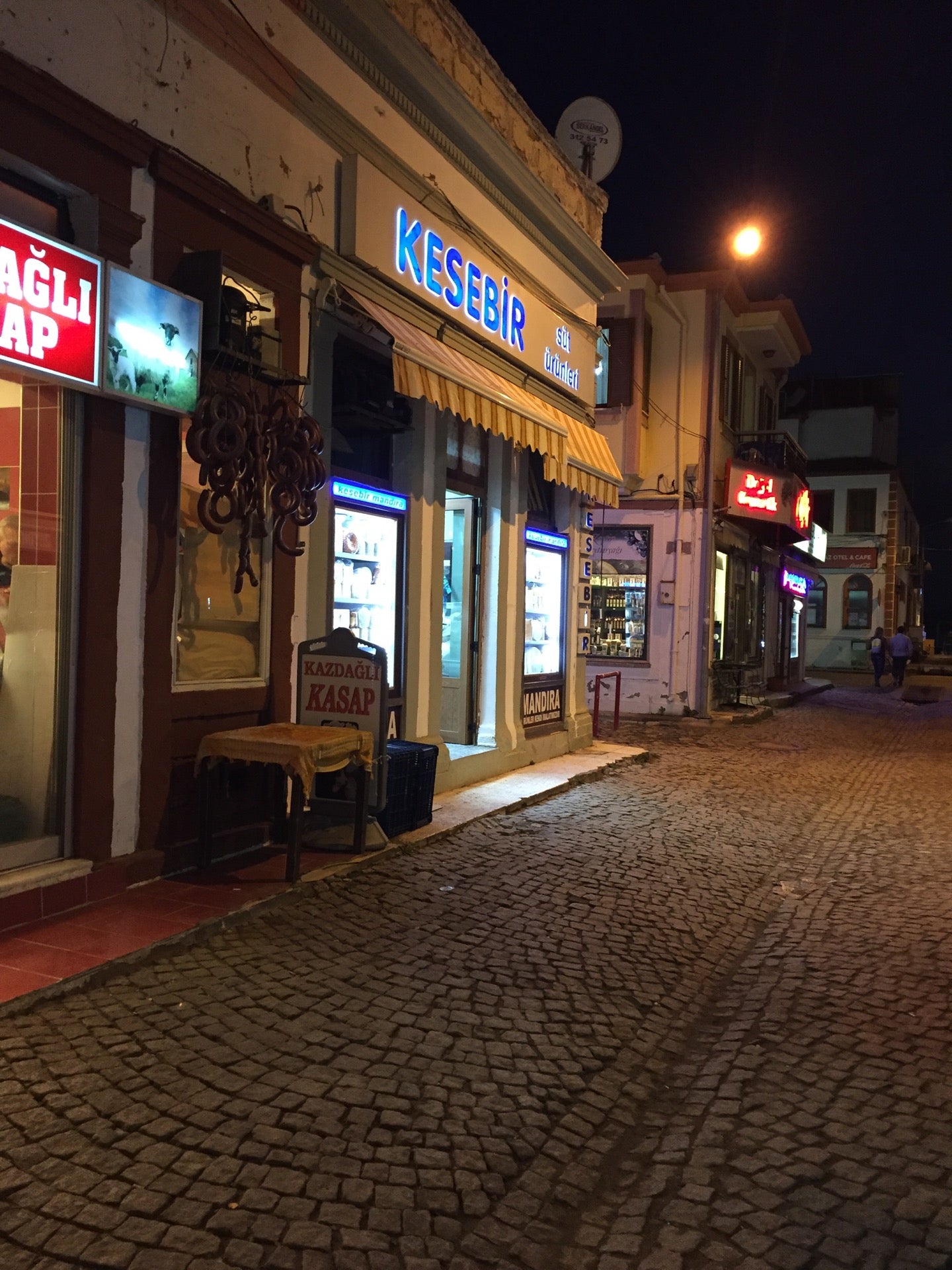 cheese-shop