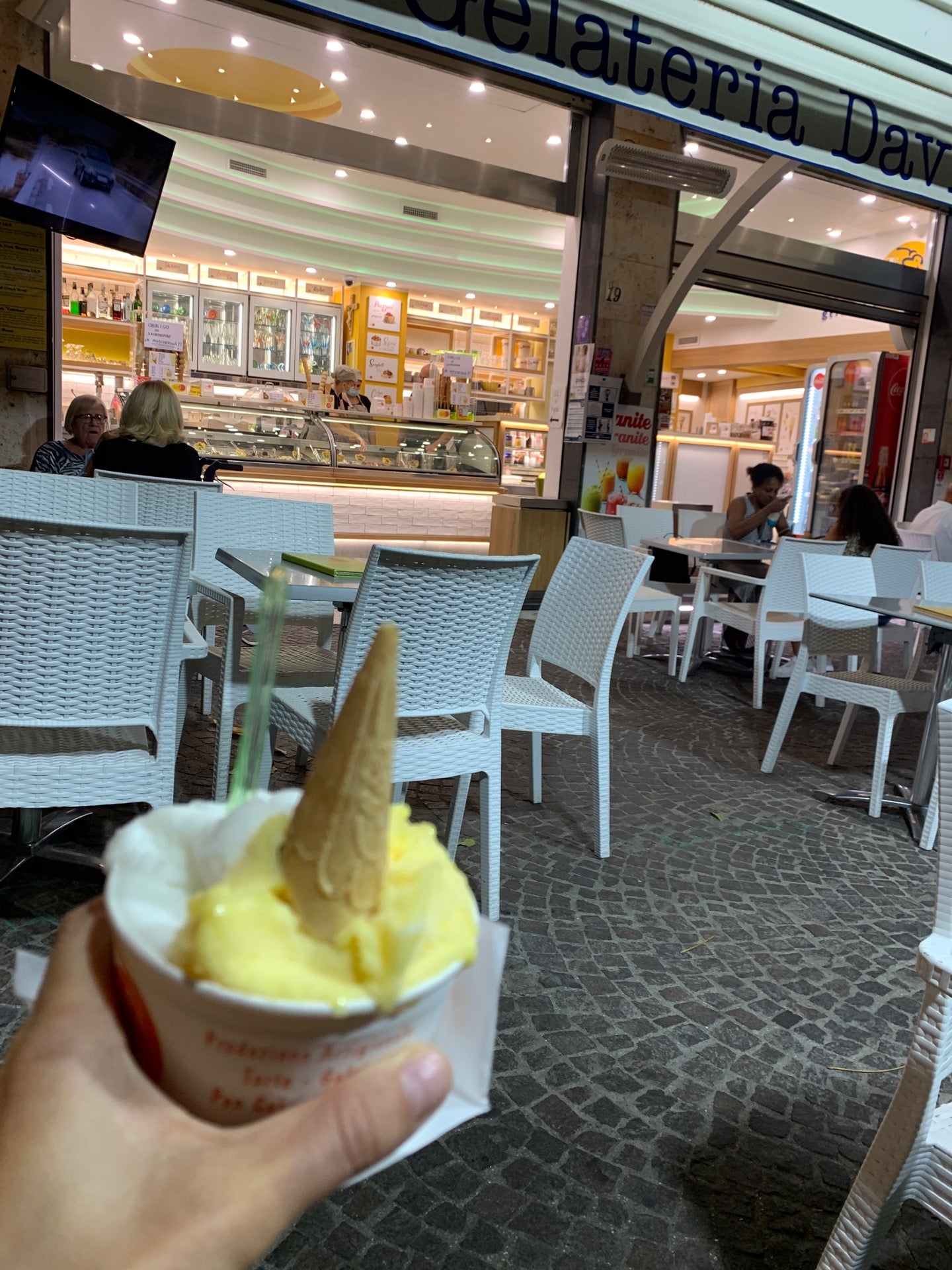 ice-cream-shop