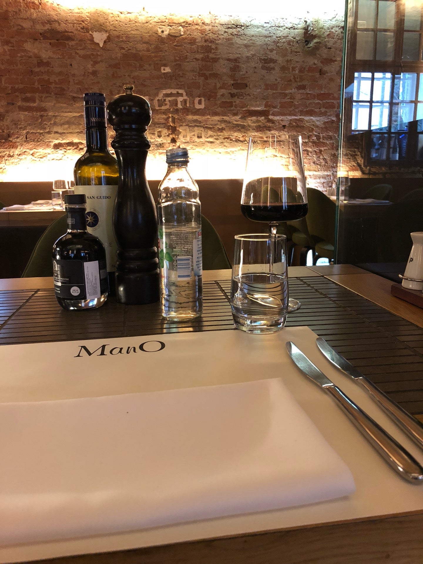 restaurant