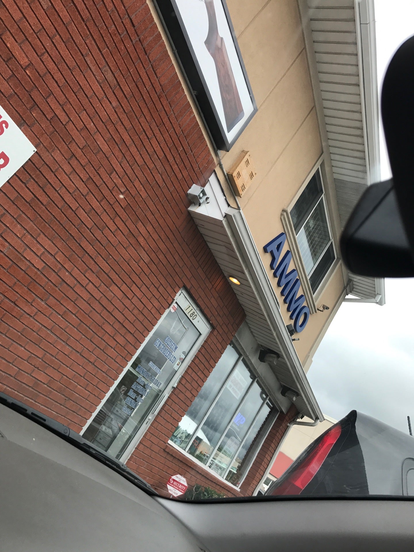 sporting-goods-shop