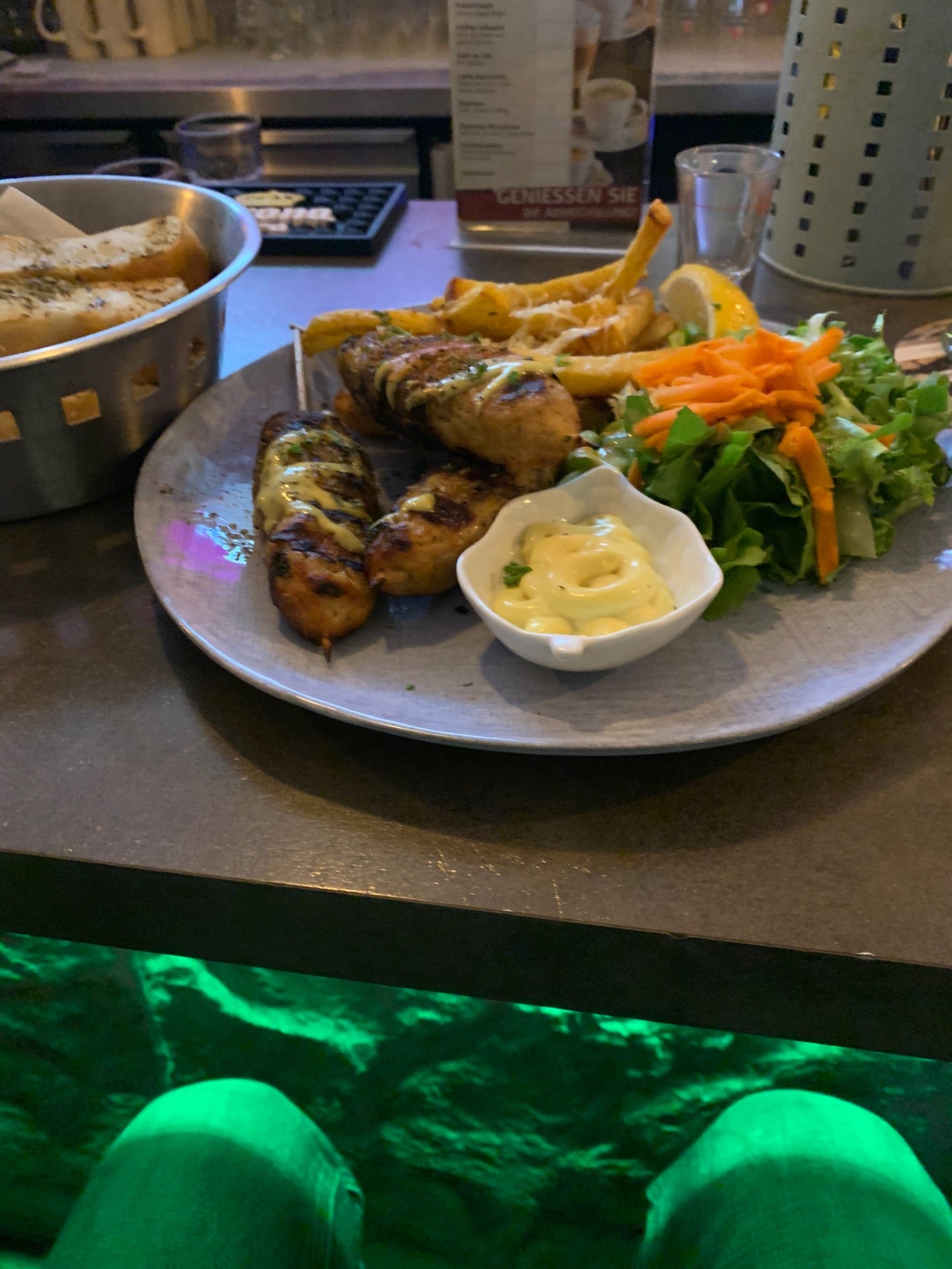 greek-restaurant