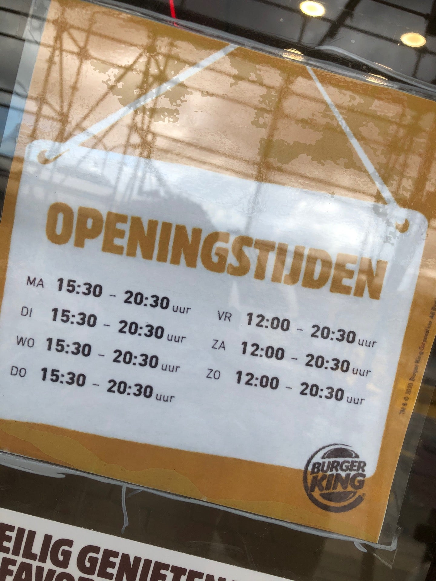 fast-food-restaurant