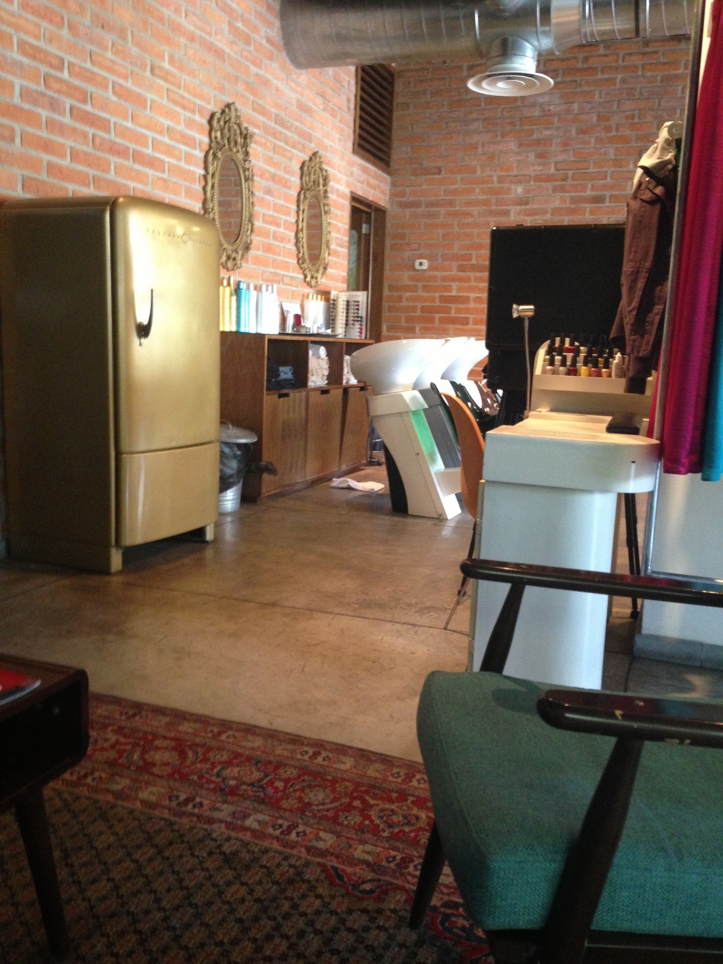 salon-barbershop