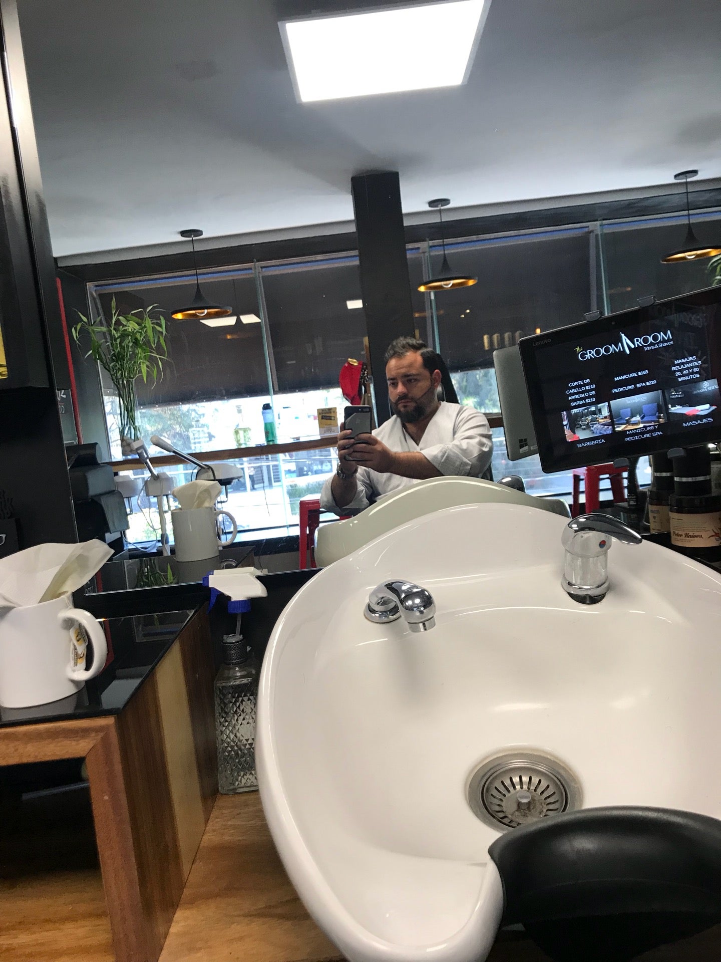salon-barbershop