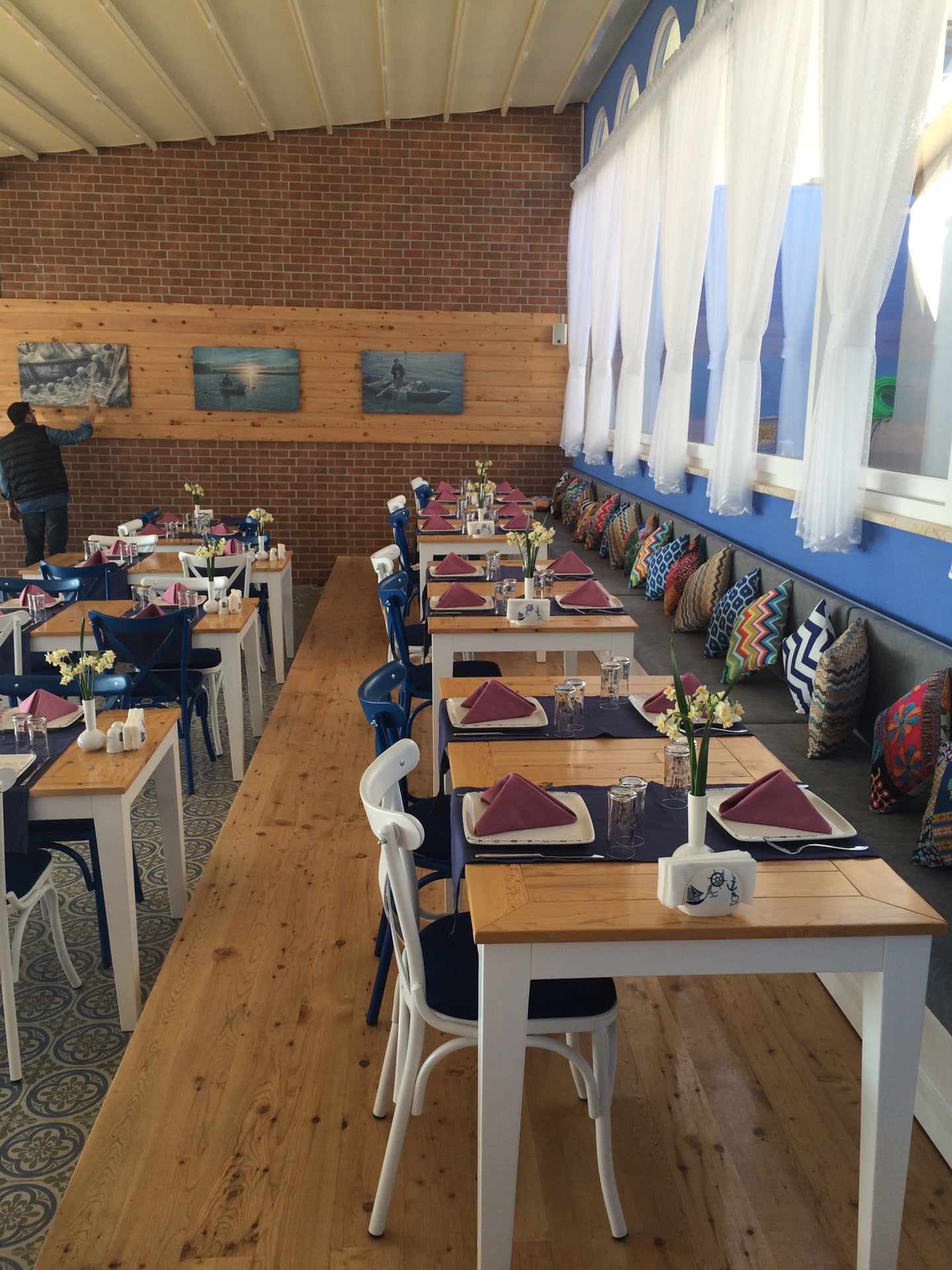restaurant