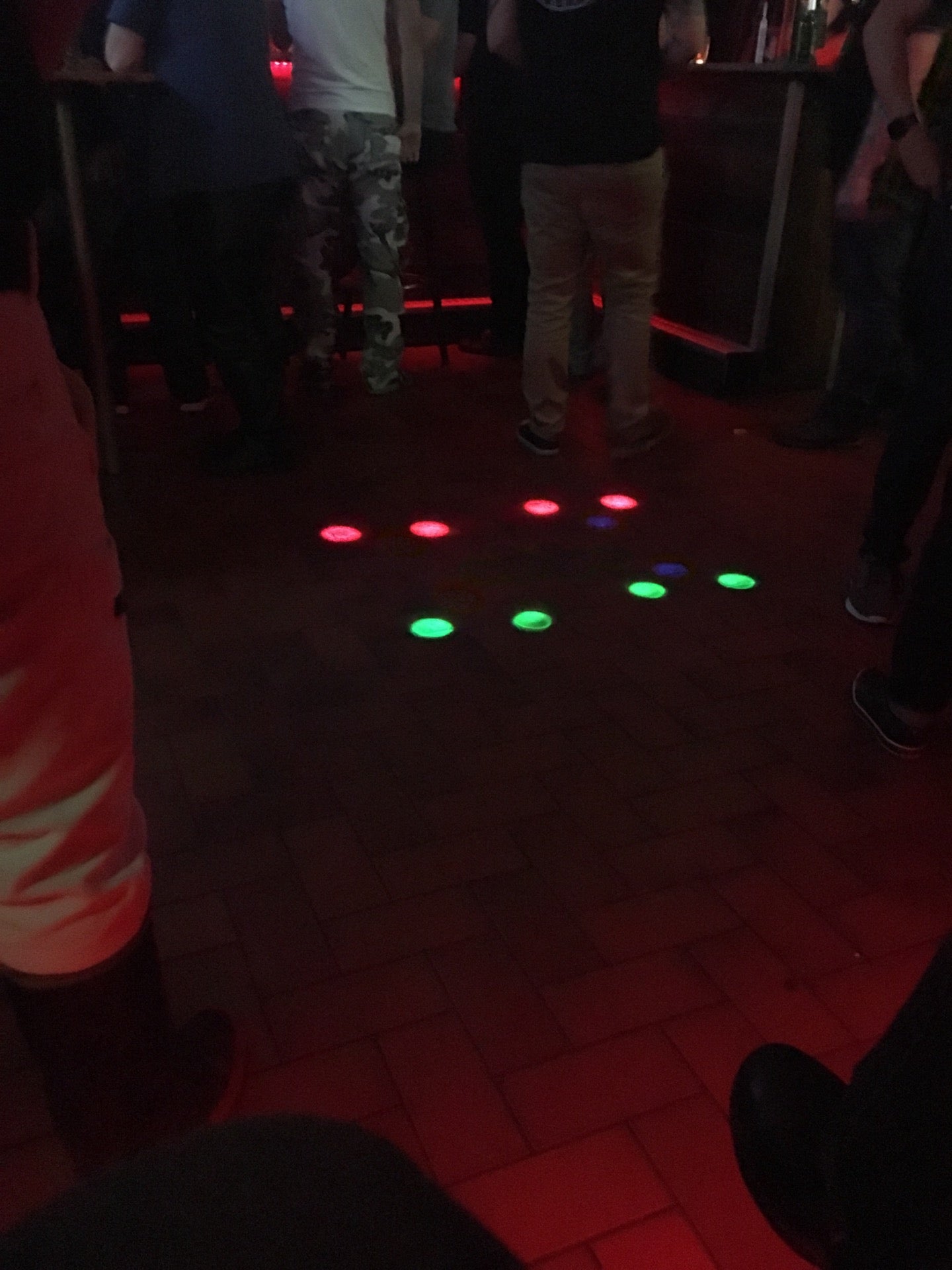 gay-bar