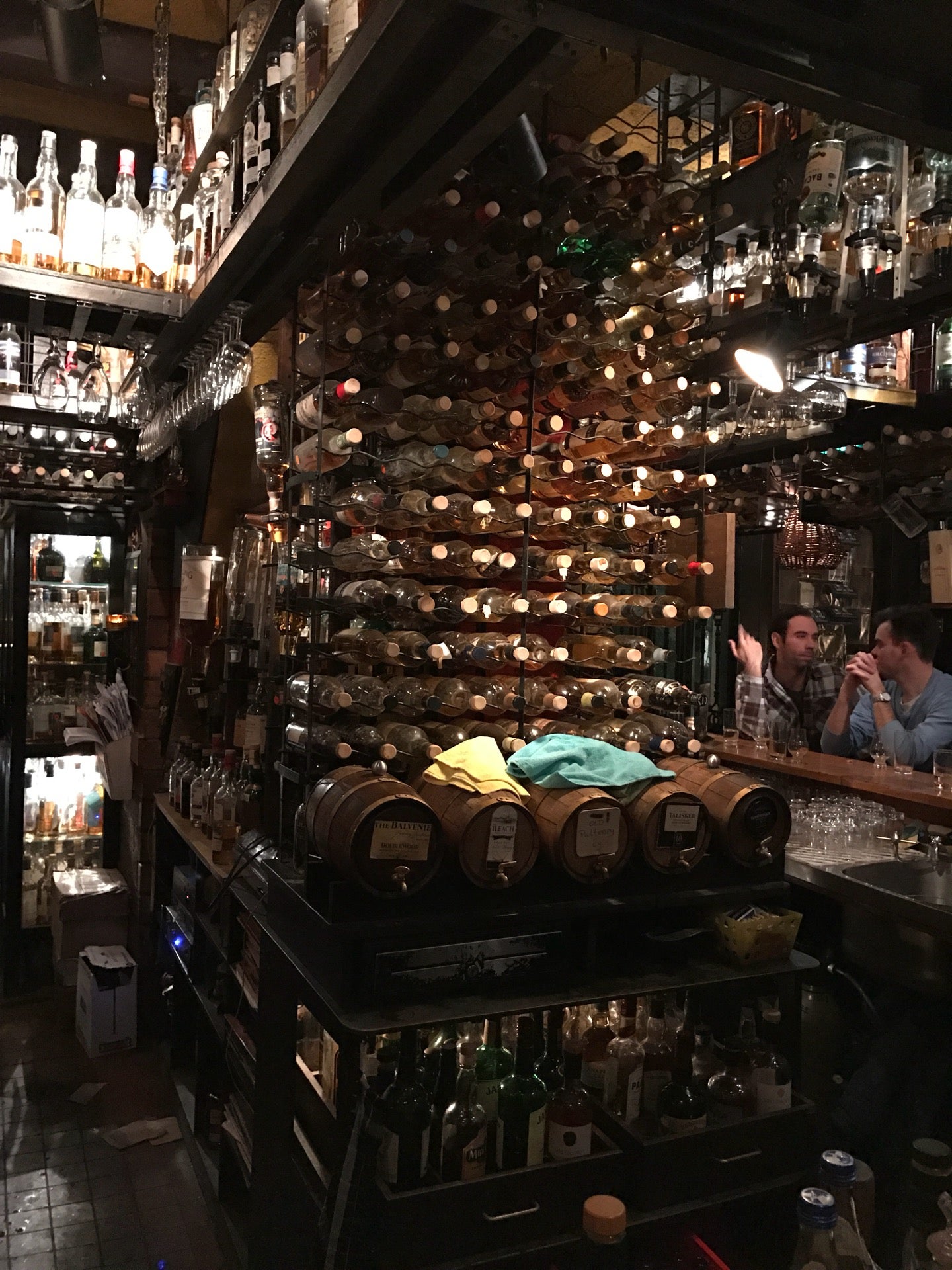 whisky-bar