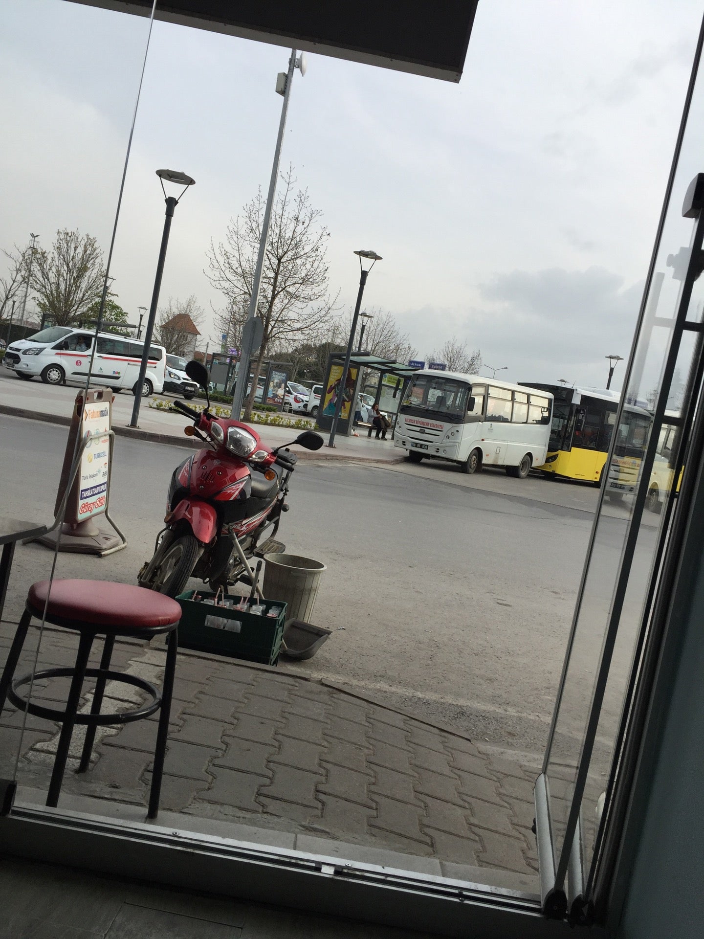 smoke-shop