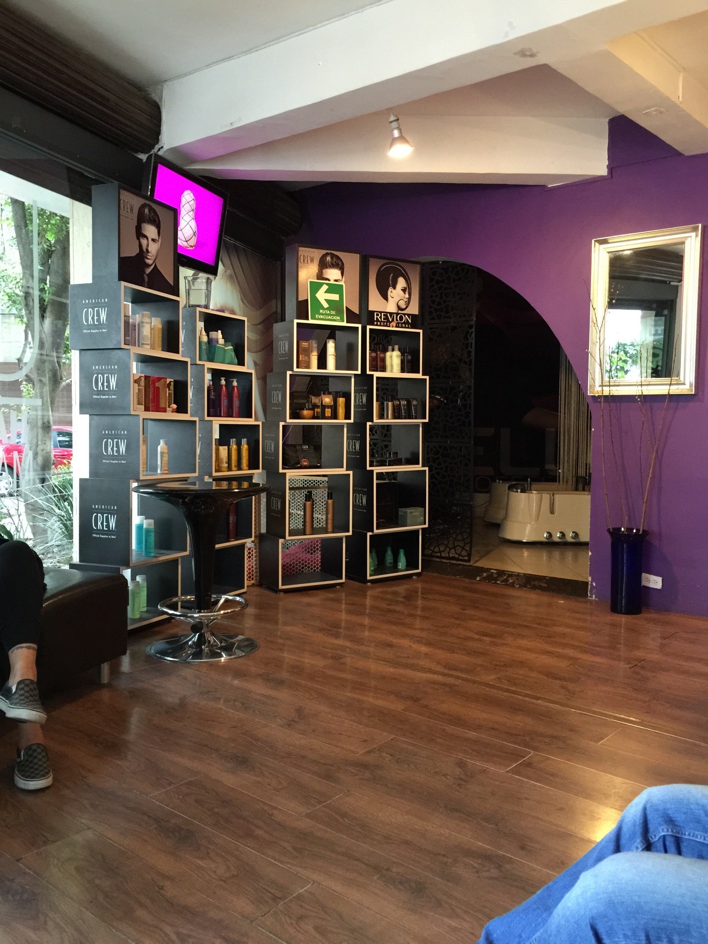 salon-barbershop