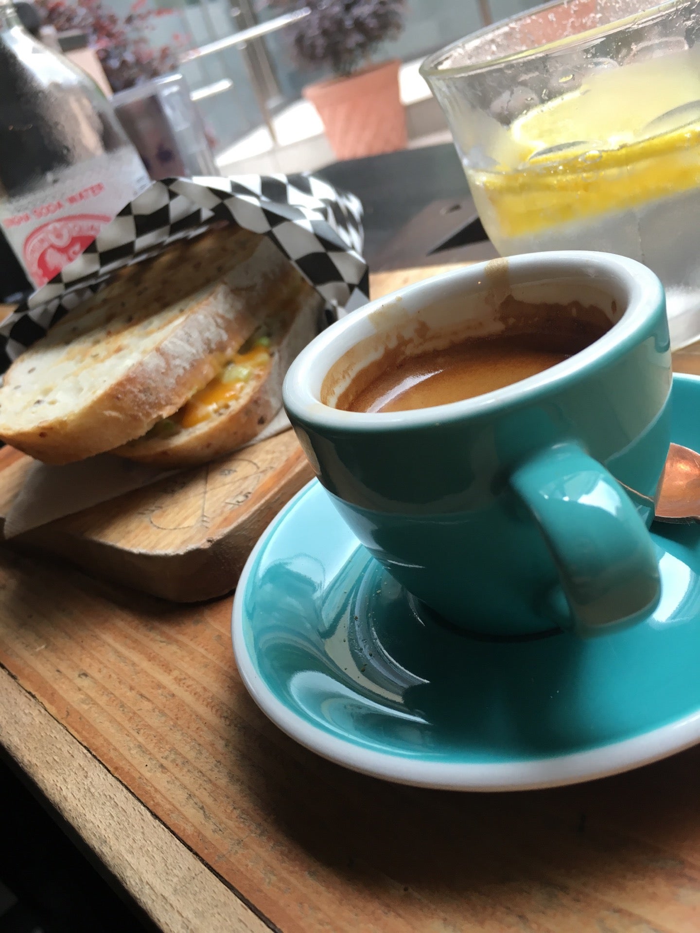 coffee-shop